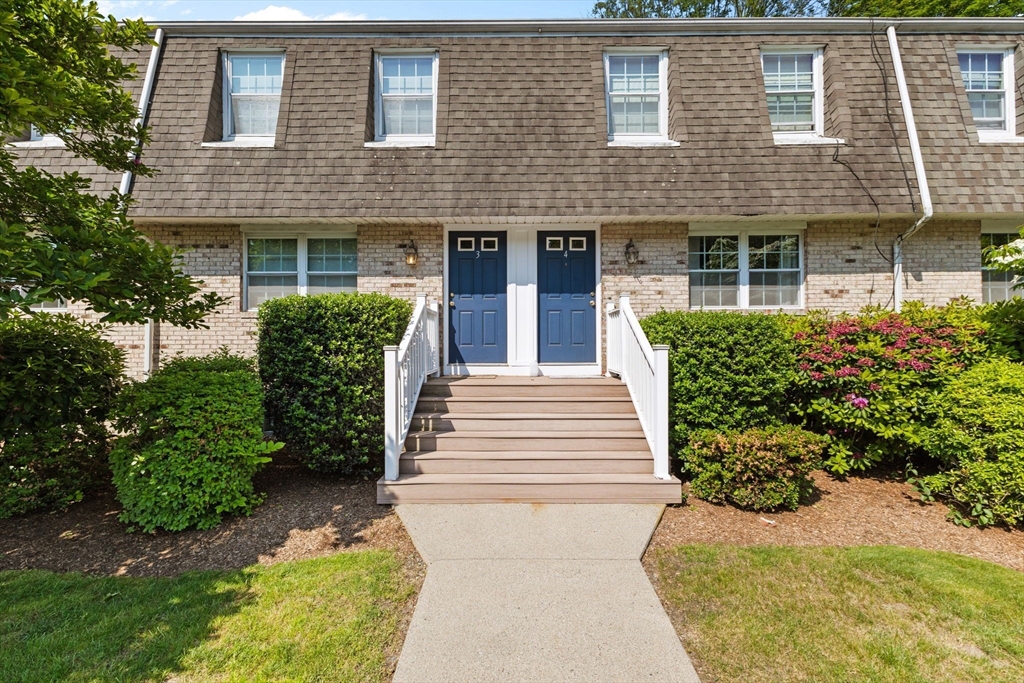 112 Cocasset St # 3