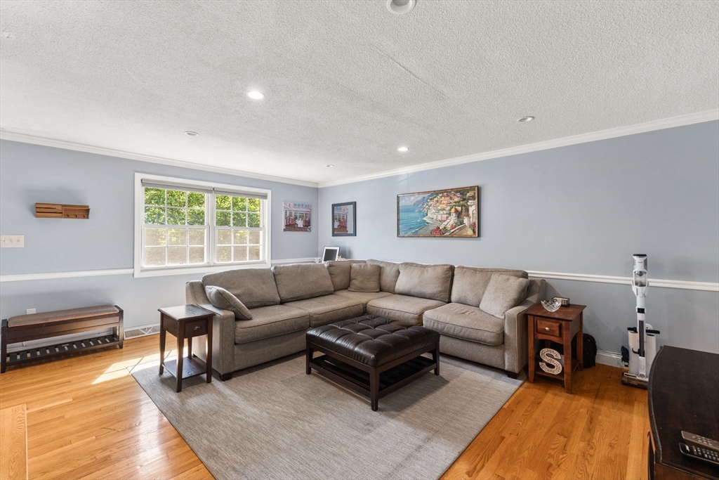 112 Cocasset St # 3