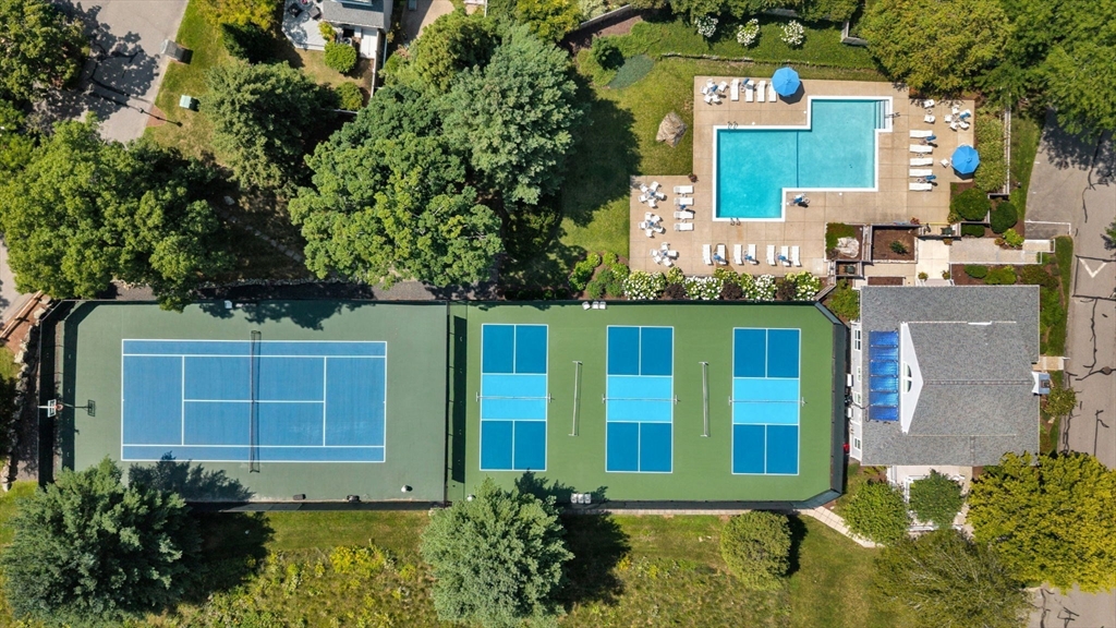 91 Hillside Dr # 91