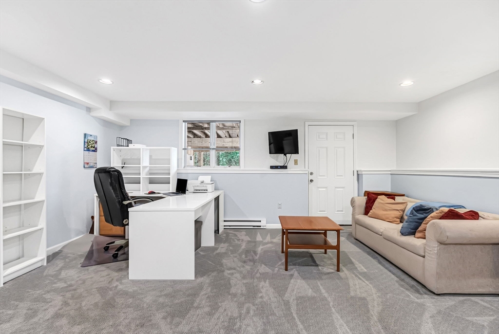 91 Hillside Dr # 91