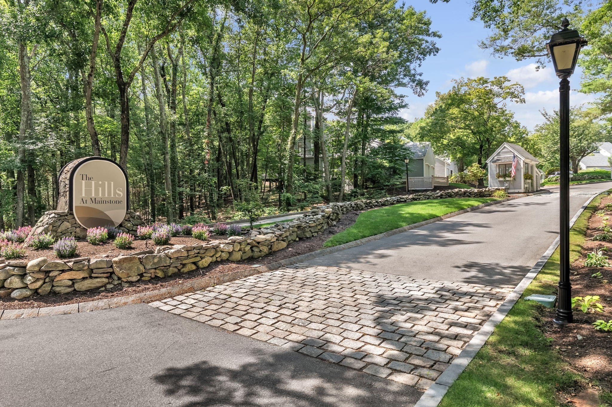 91 Hillside Dr # 91
