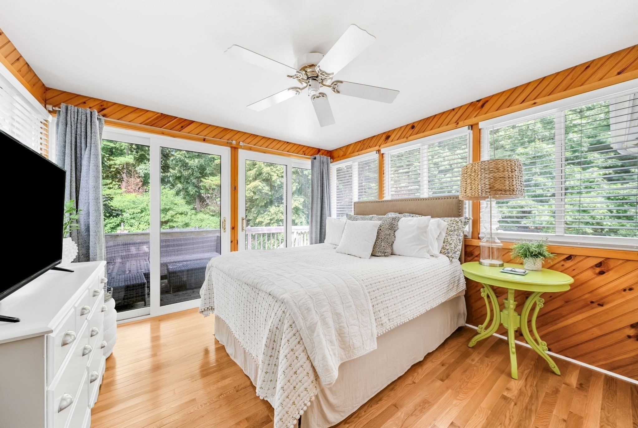 32 Briarwood Rd