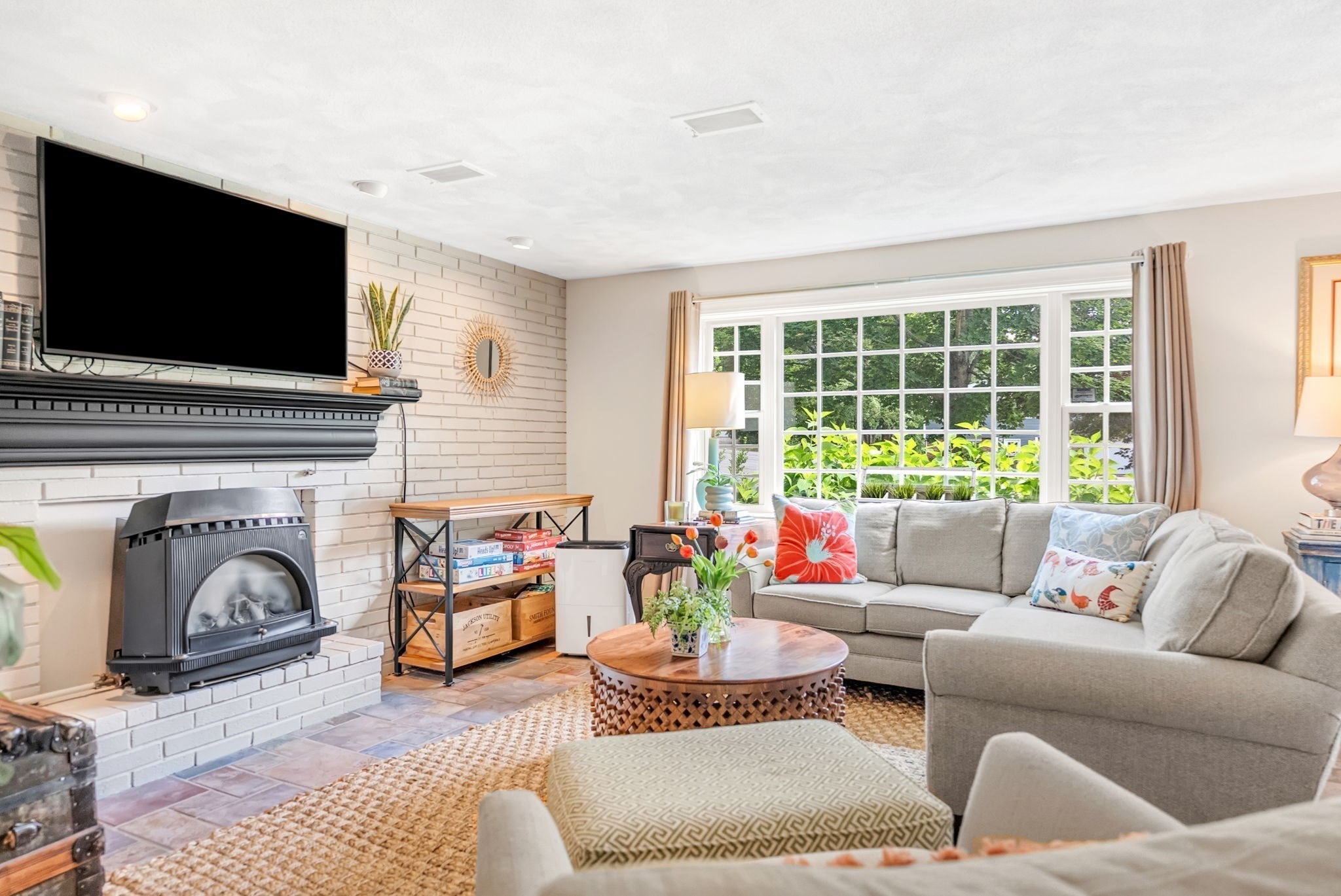 32 Briarwood Rd
