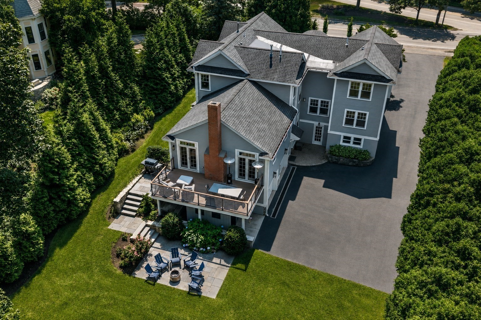 703 Boston Post Rd