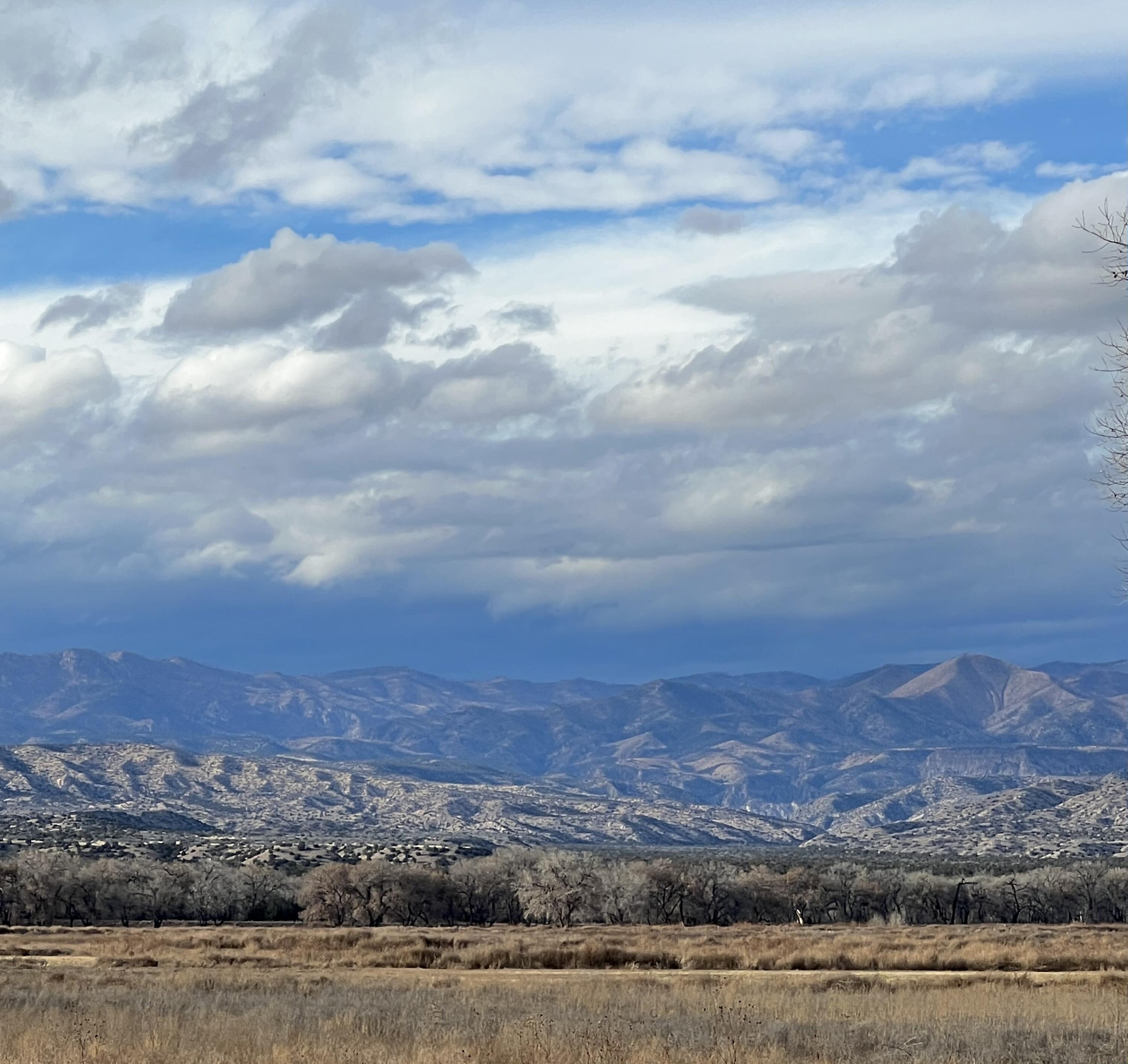 0000 Cochiti E Side Main Canal