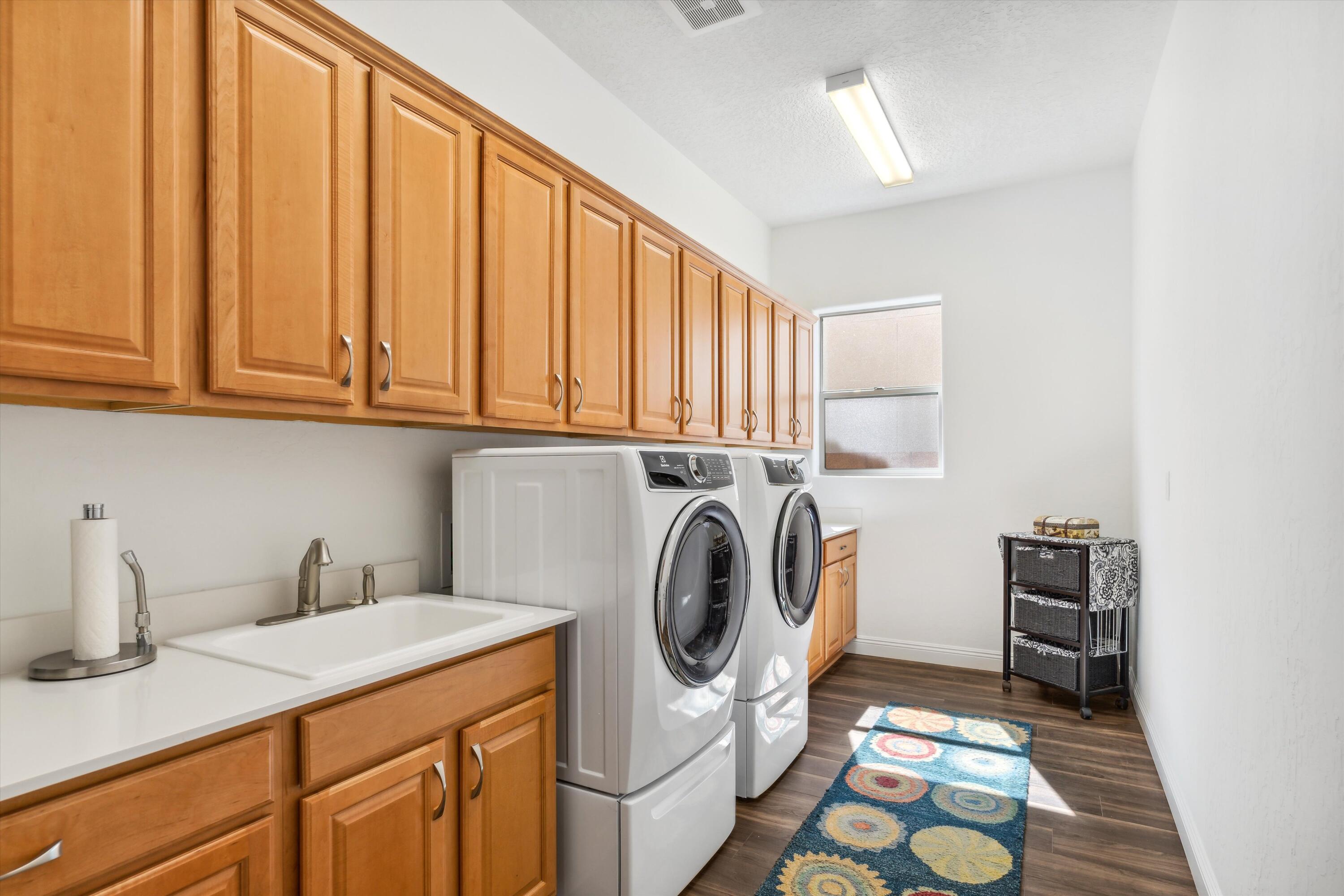 1616 Cebolla Creek Way NW