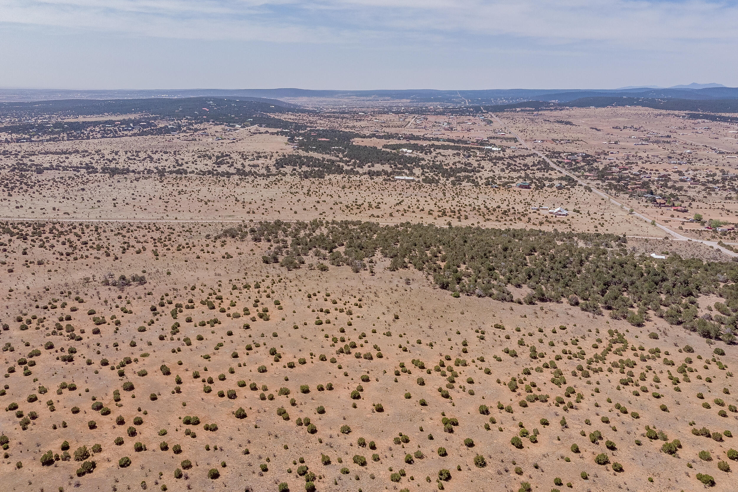 201 Entranosa/ E 1/2 Nw 1/4 Road