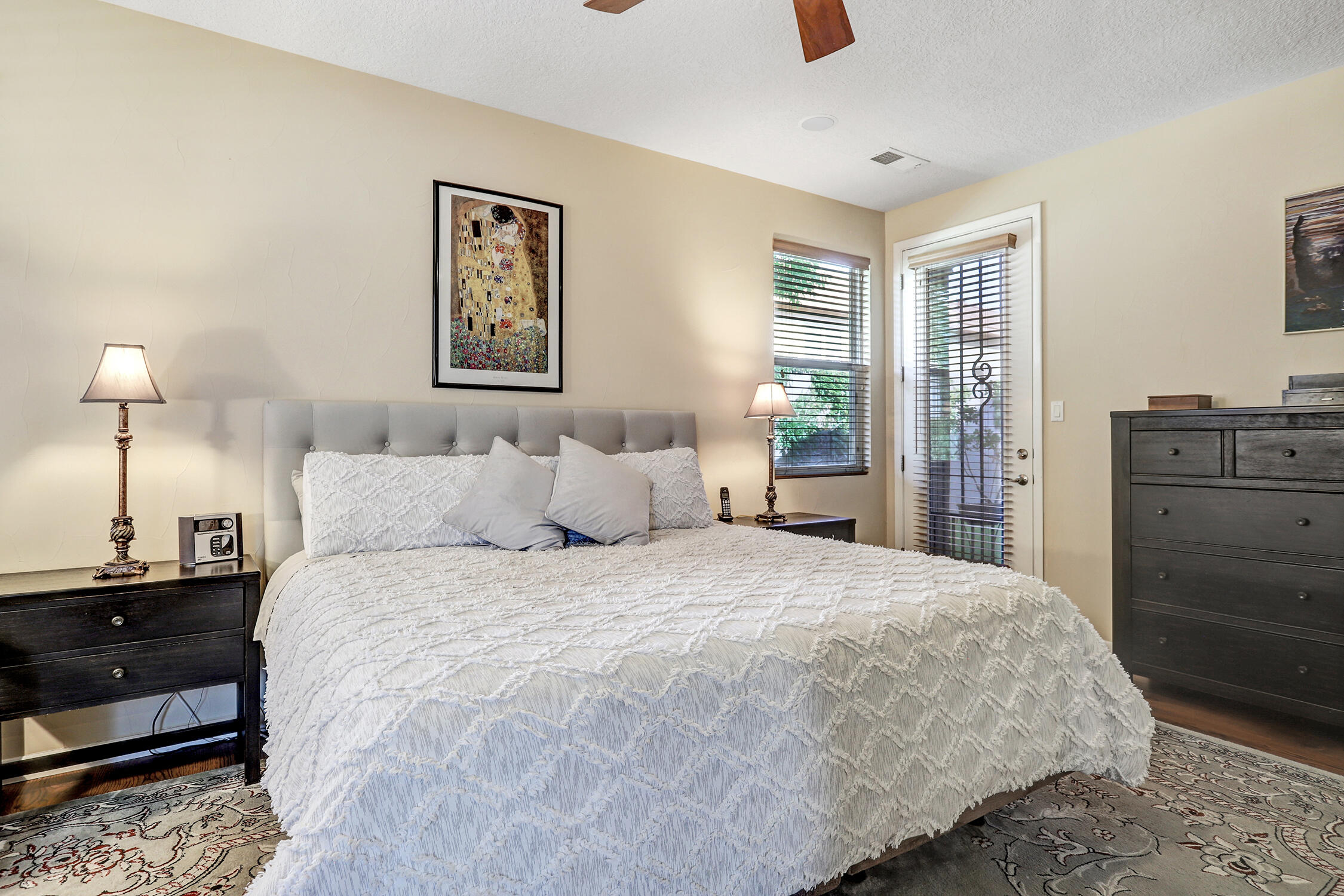 6119 Whiteman Drive NW