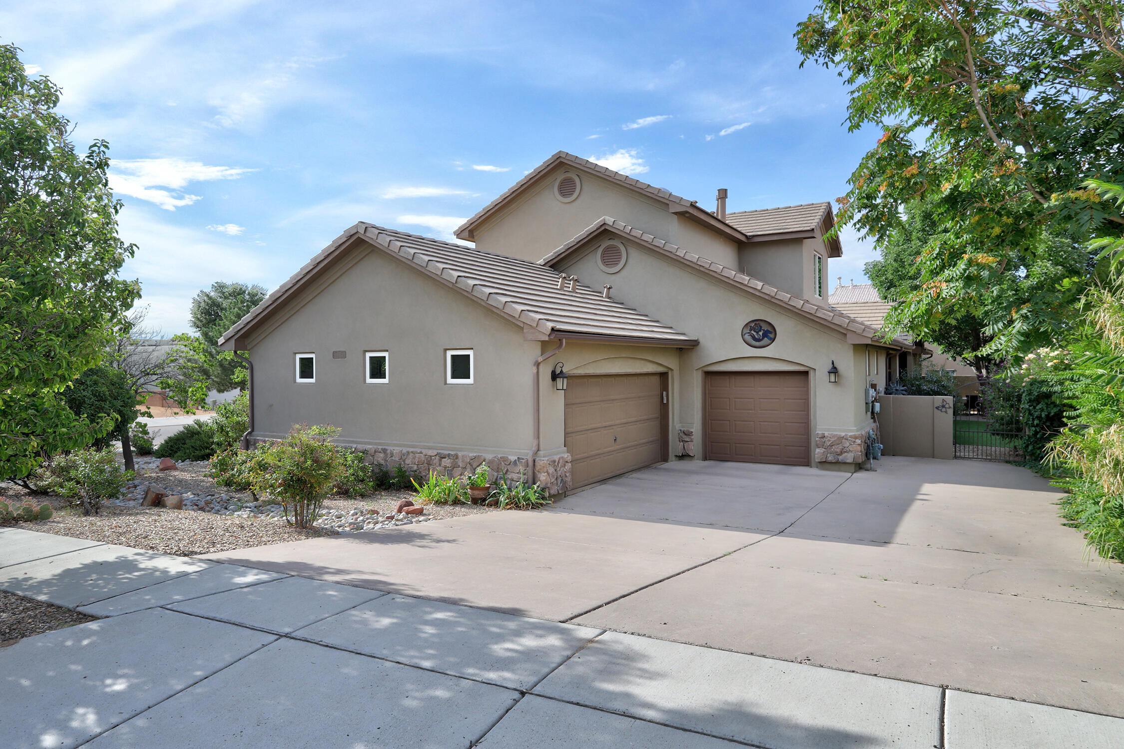 6119 Whiteman Drive NW