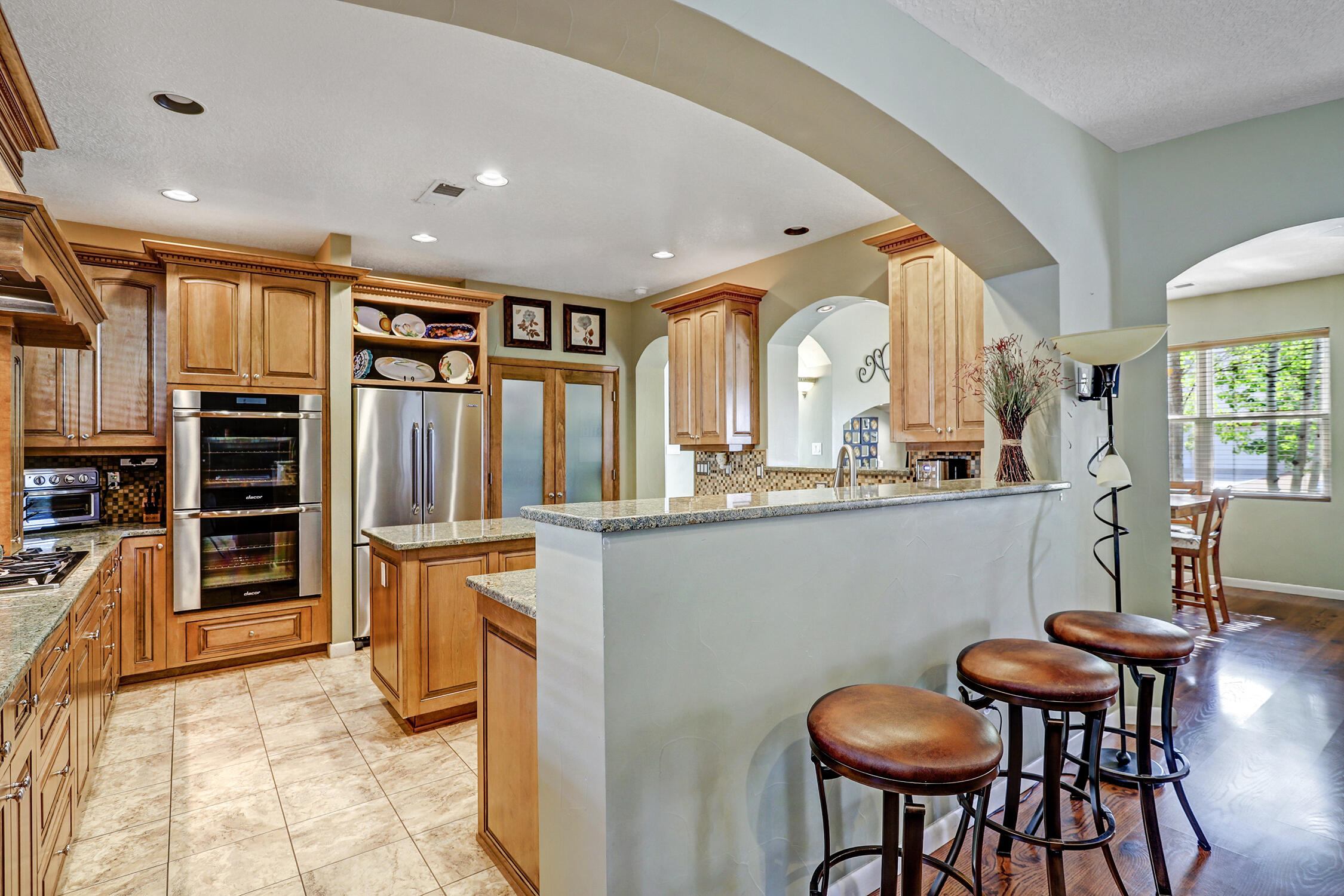 6119 Whiteman Drive NW