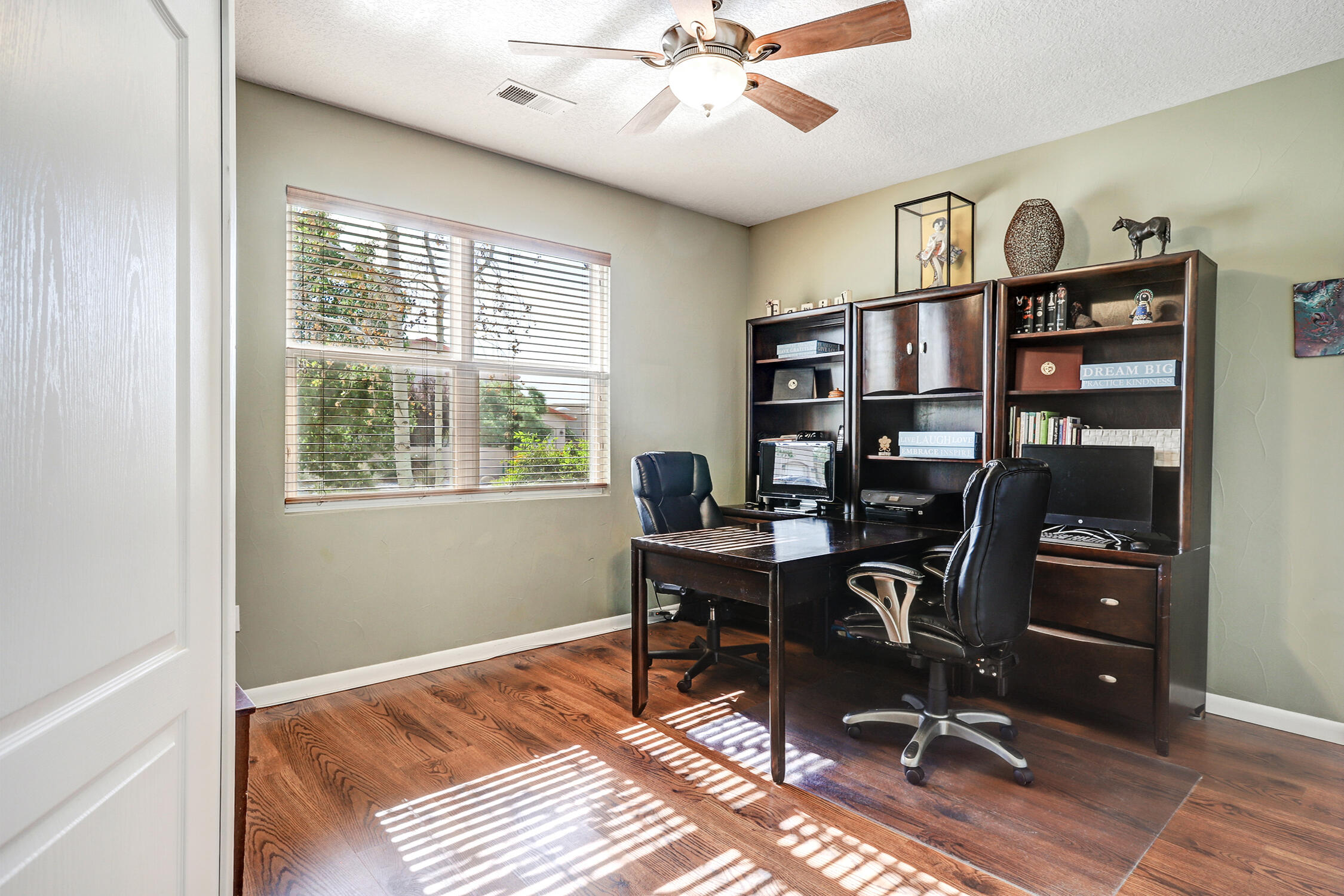 6119 Whiteman Drive NW