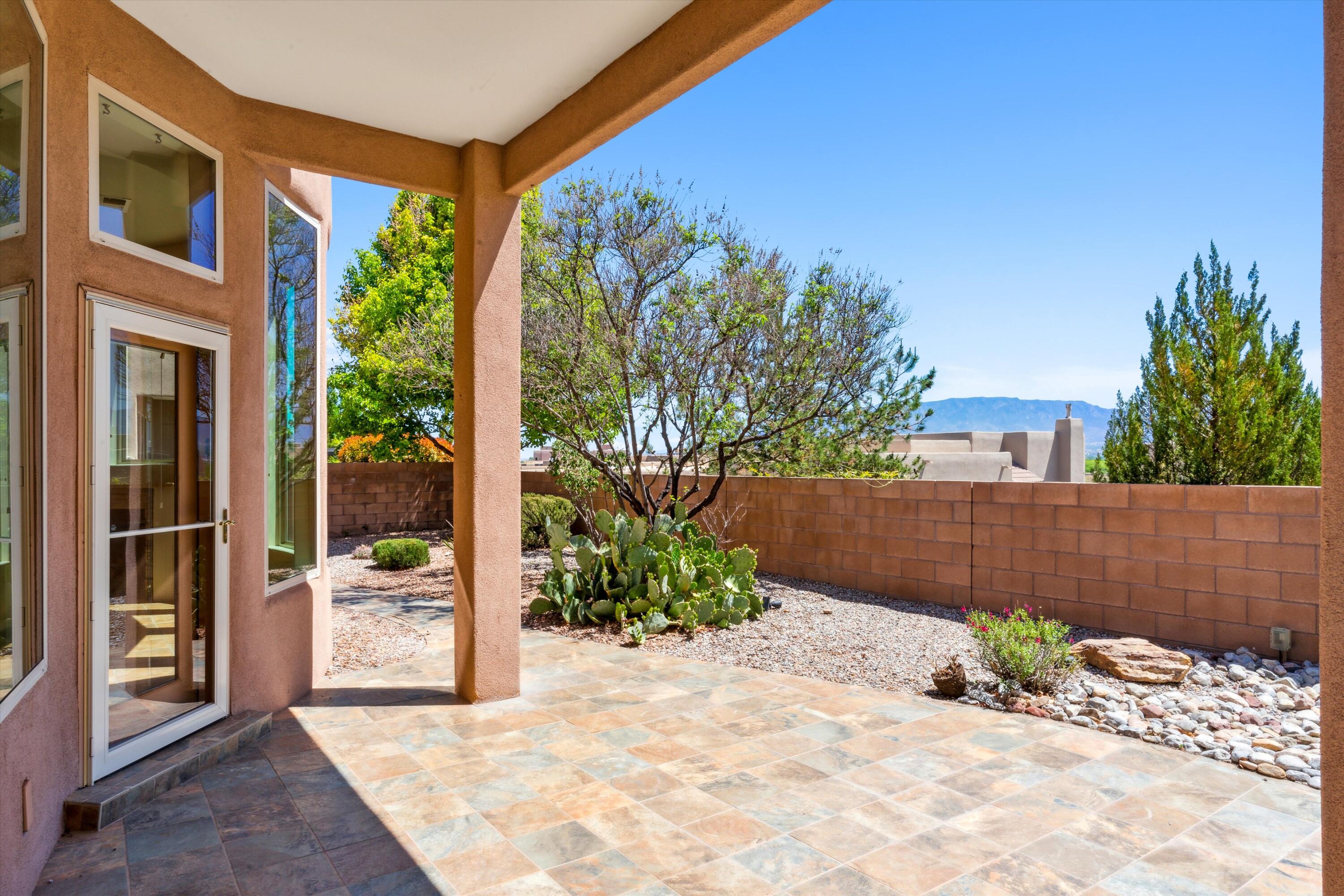 4636 Mi Cordelia Drive NW