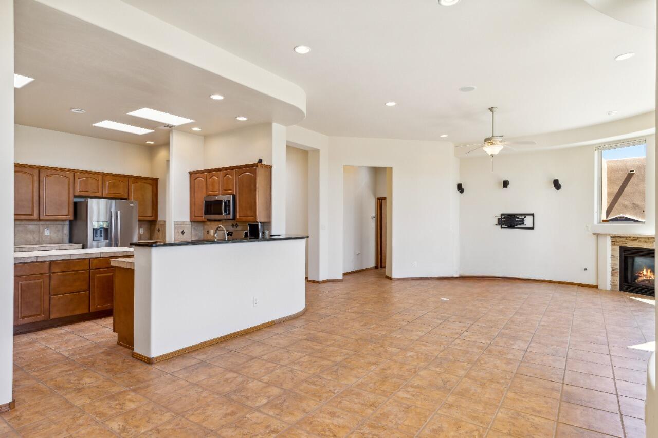 4636 Mi Cordelia Drive NW