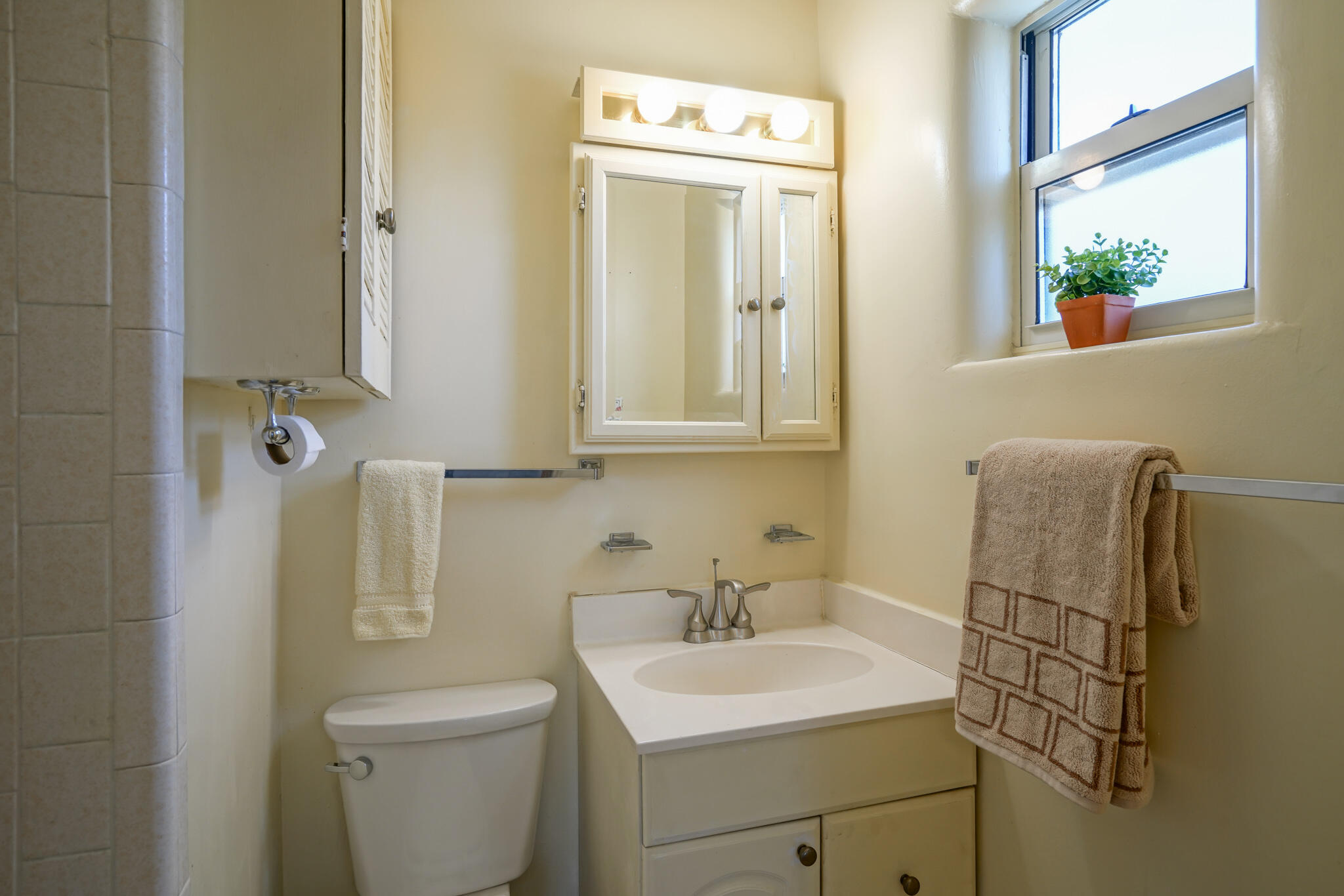 717 Alvarado Drive SE