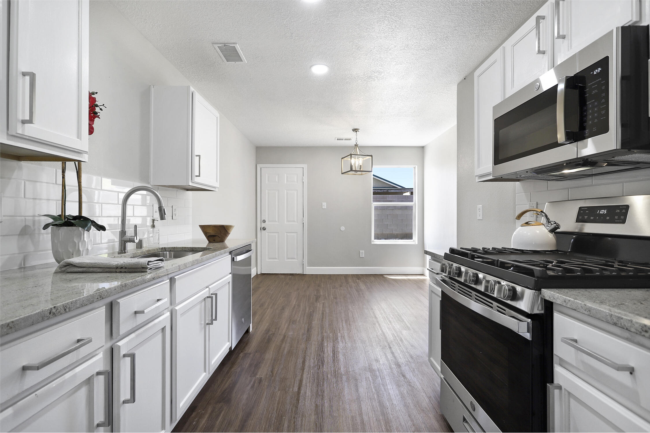 7316 Autumn Sky Road SW