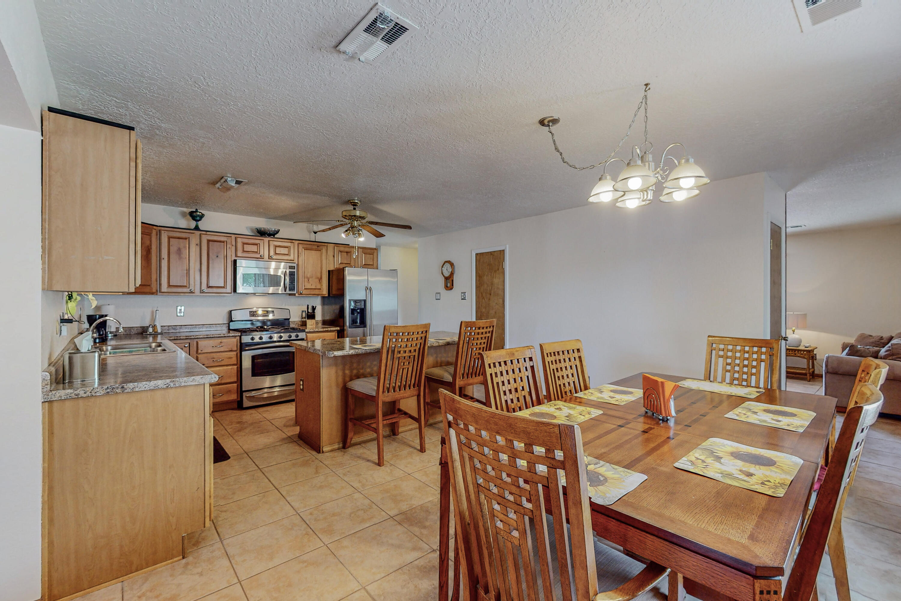 10620 Andrea Circle NW