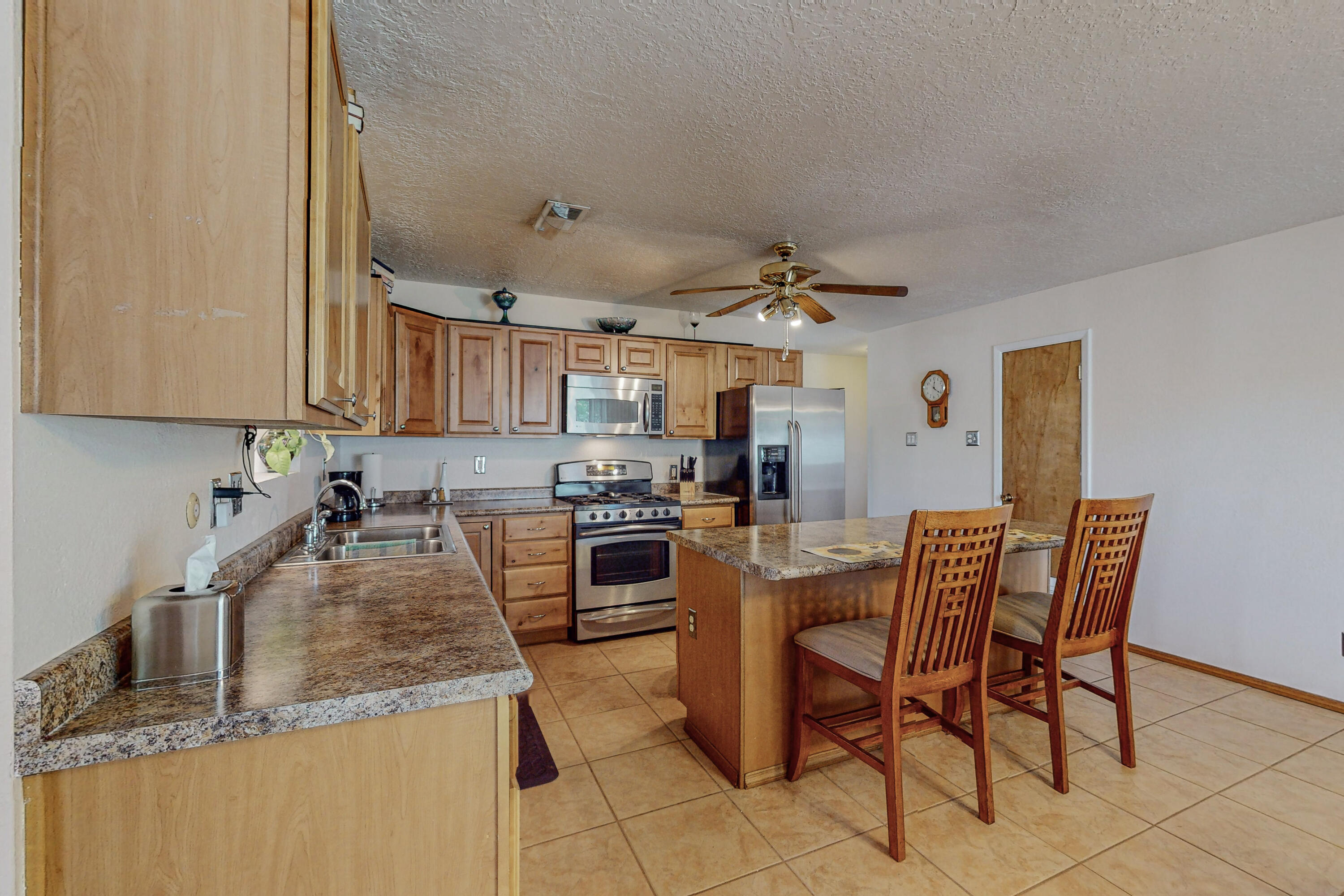 10620 Andrea Circle NW