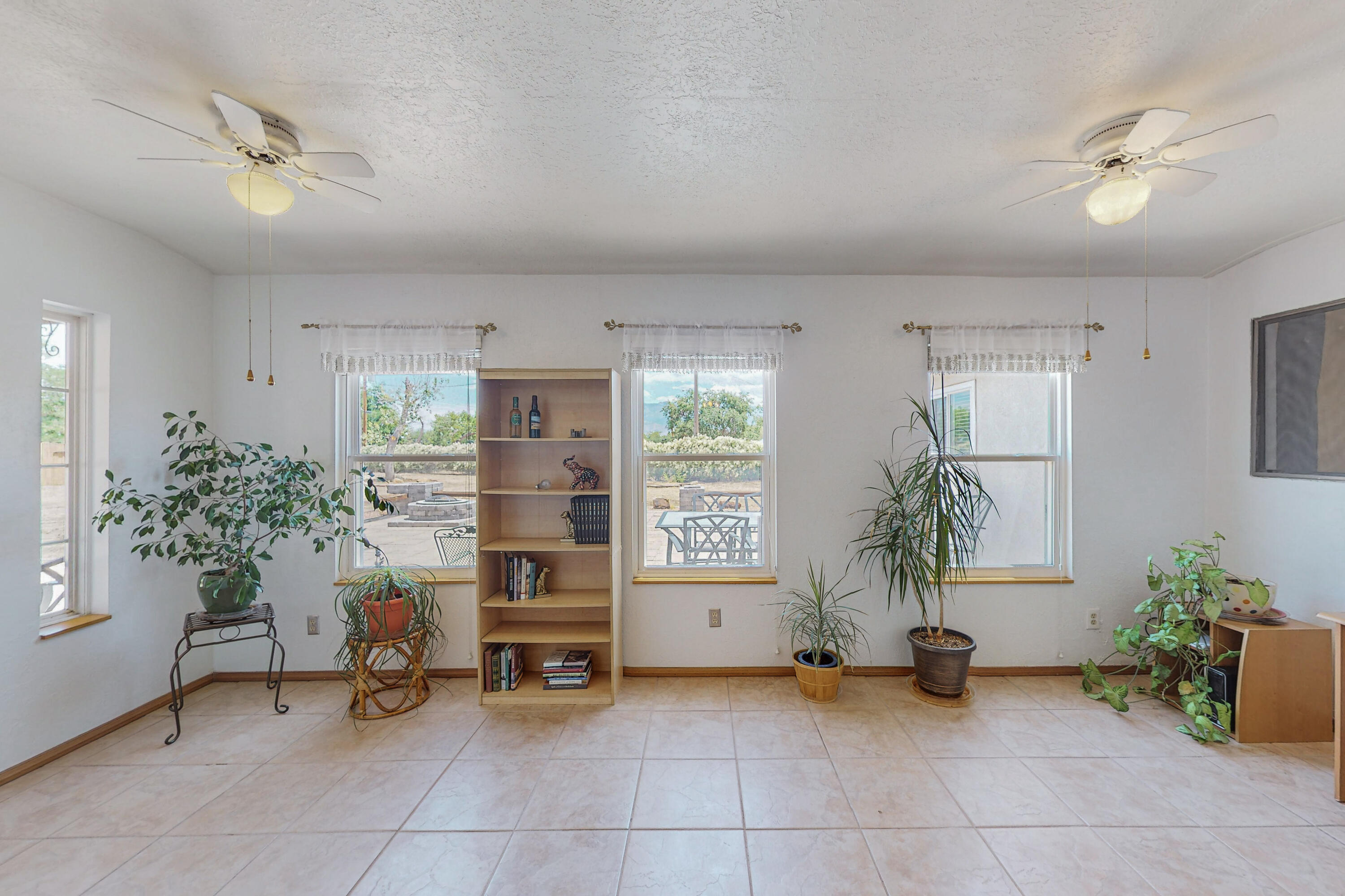 10620 Andrea Circle NW