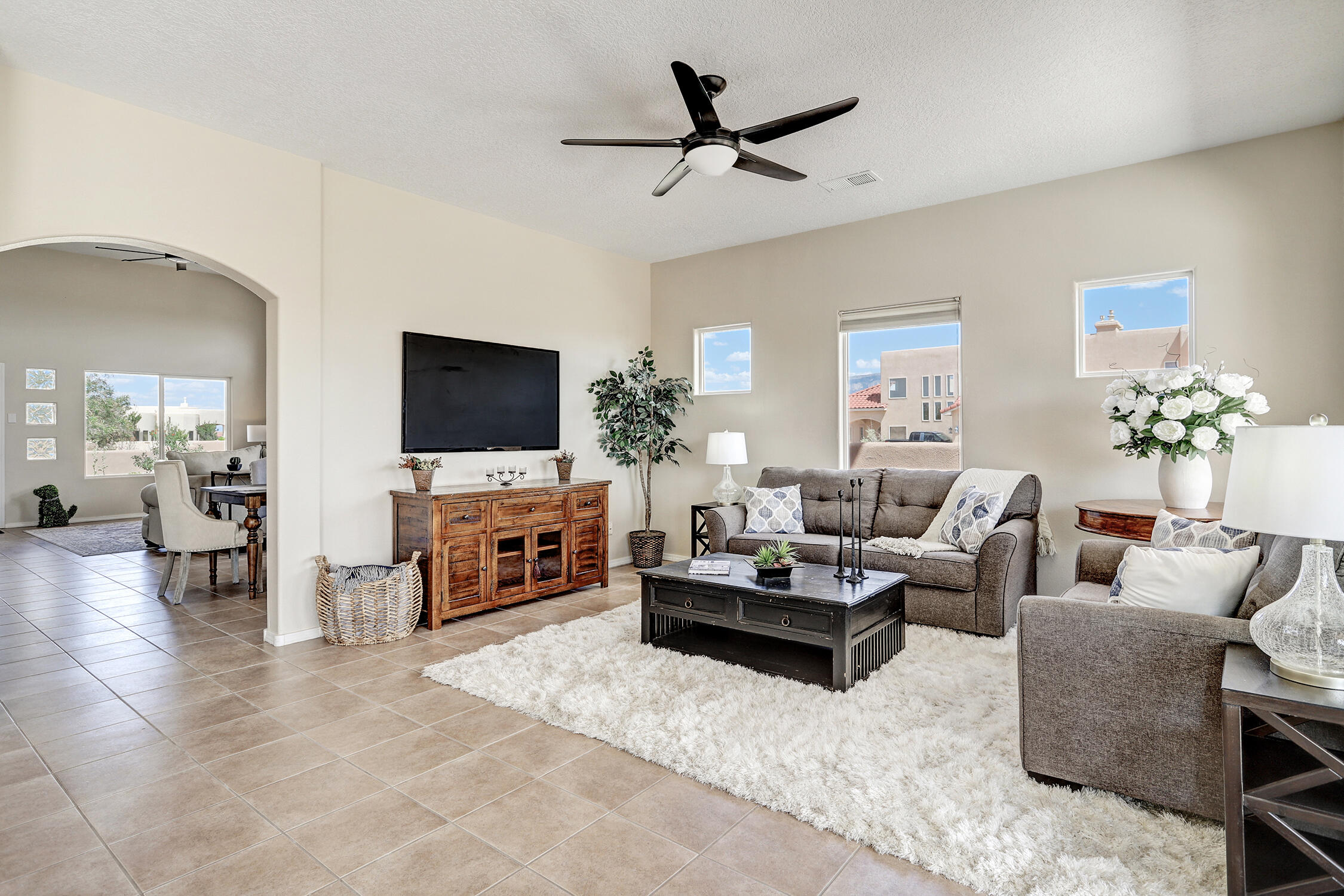 6520 Pasilla Road NE