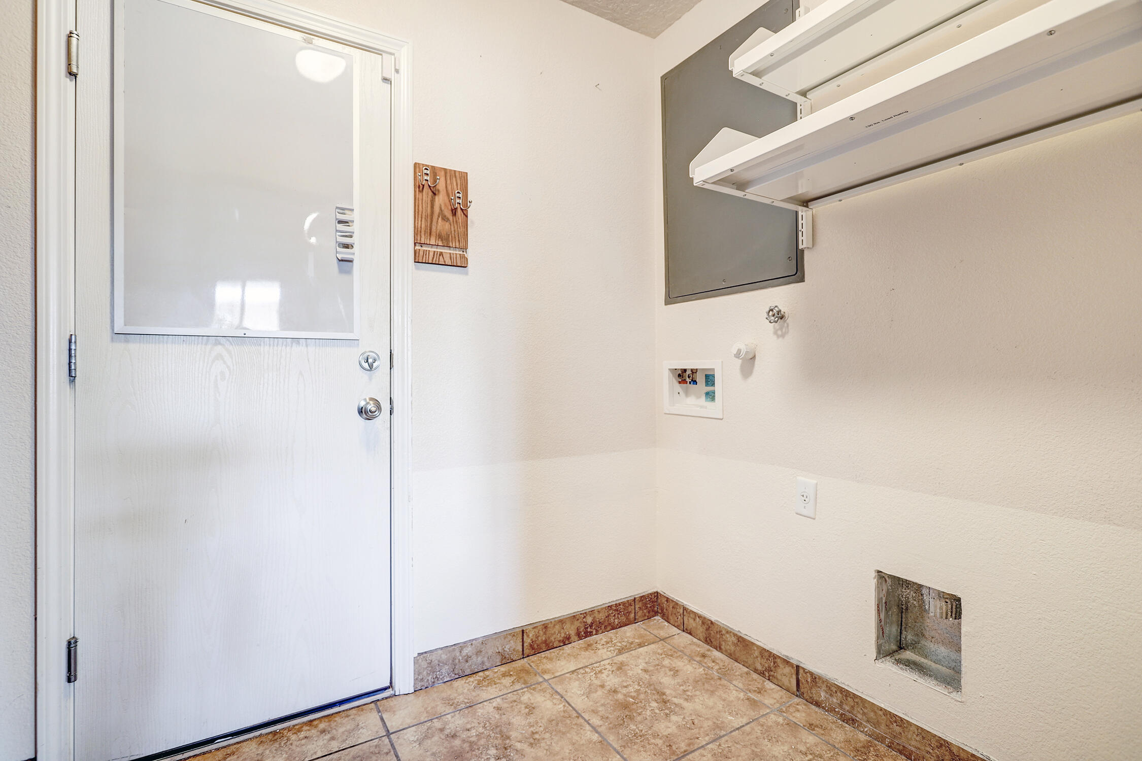 579 Creekside Avenue SW