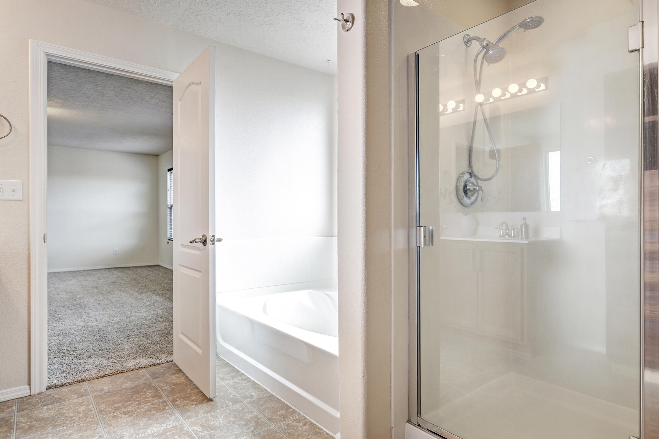 579 Creekside Avenue SW