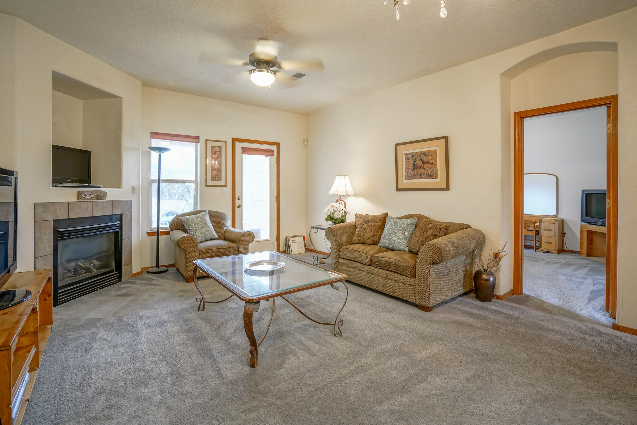 8012 Petroglyph Avenue NW