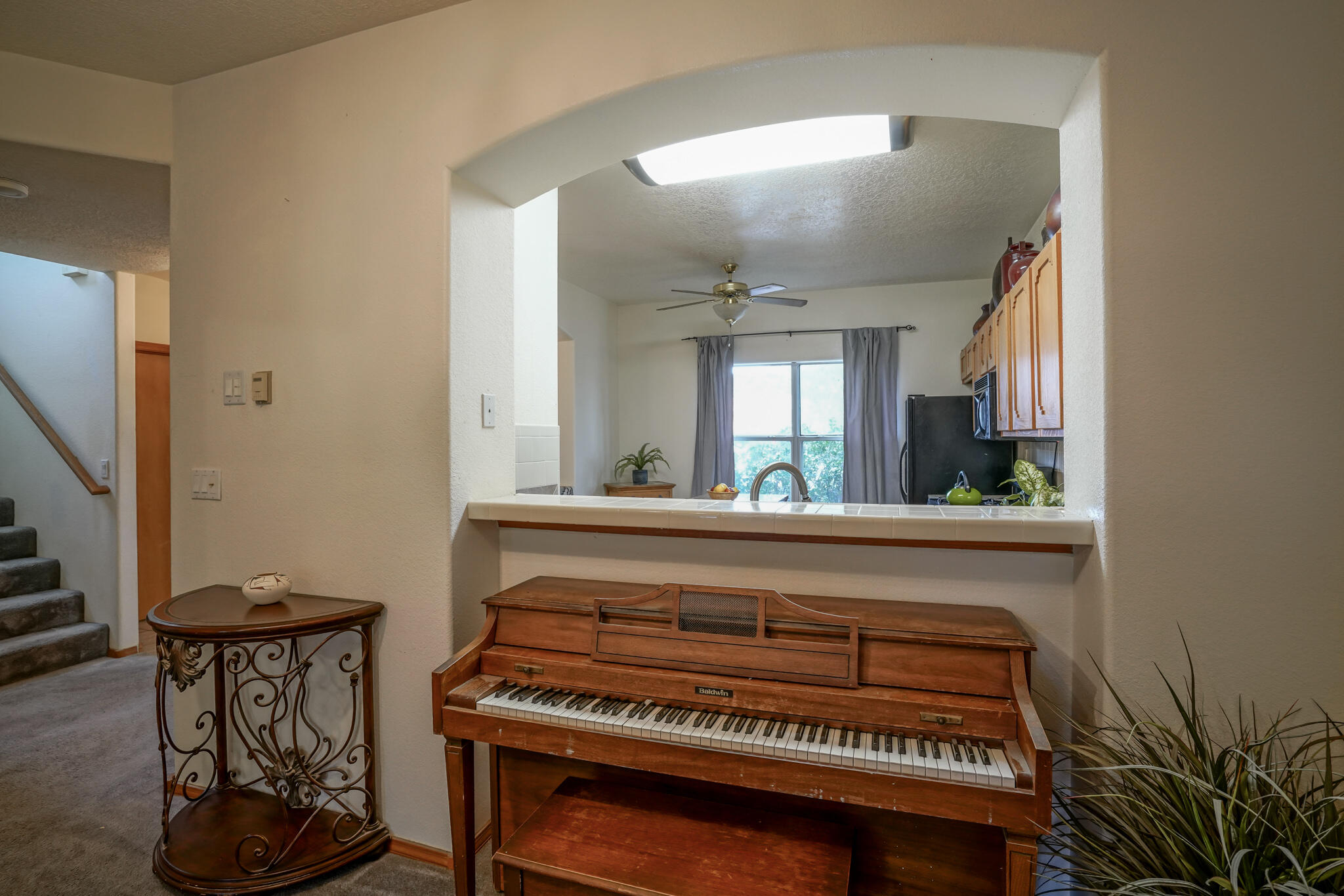 8012 Petroglyph Avenue NW