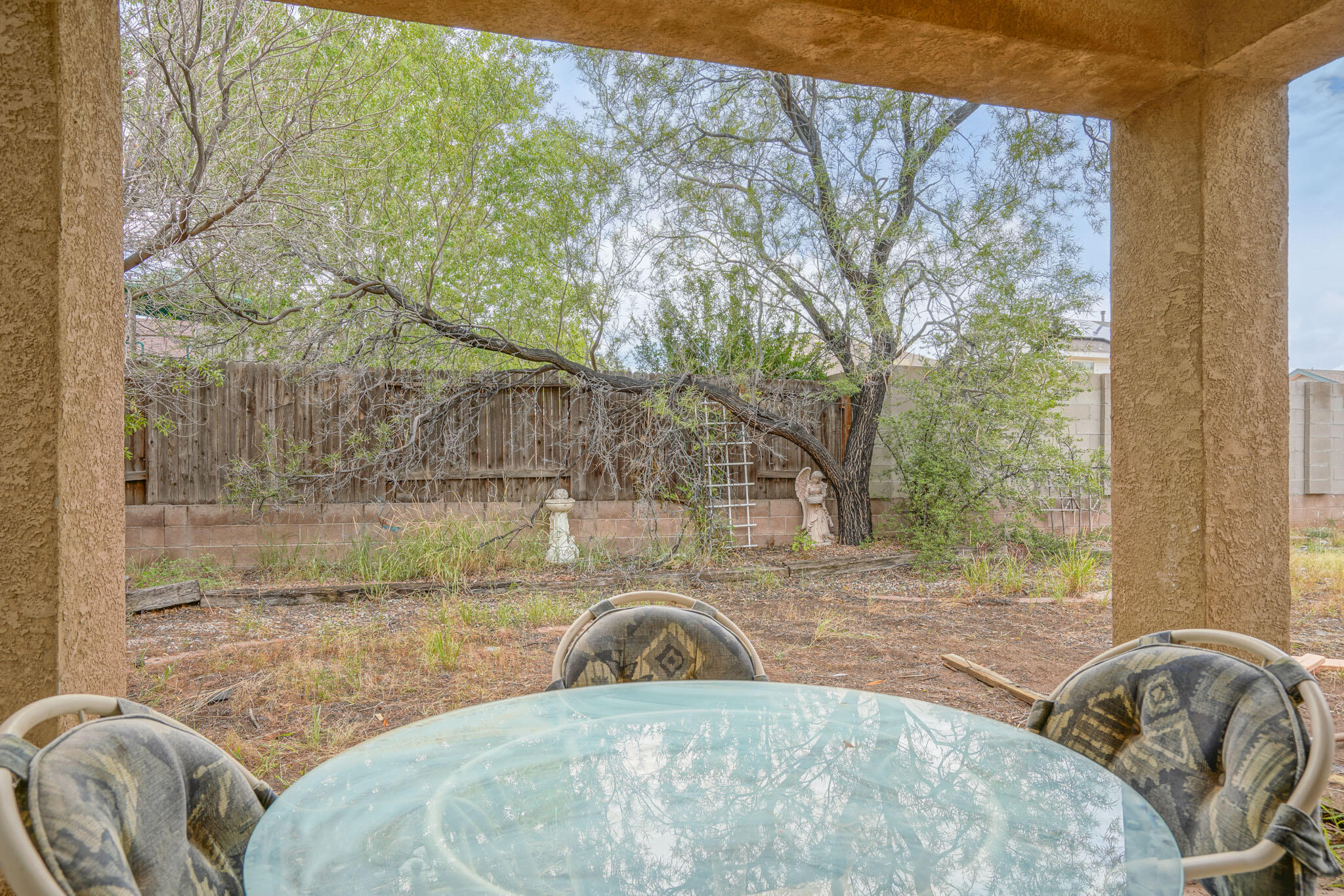 8012 Petroglyph Avenue NW