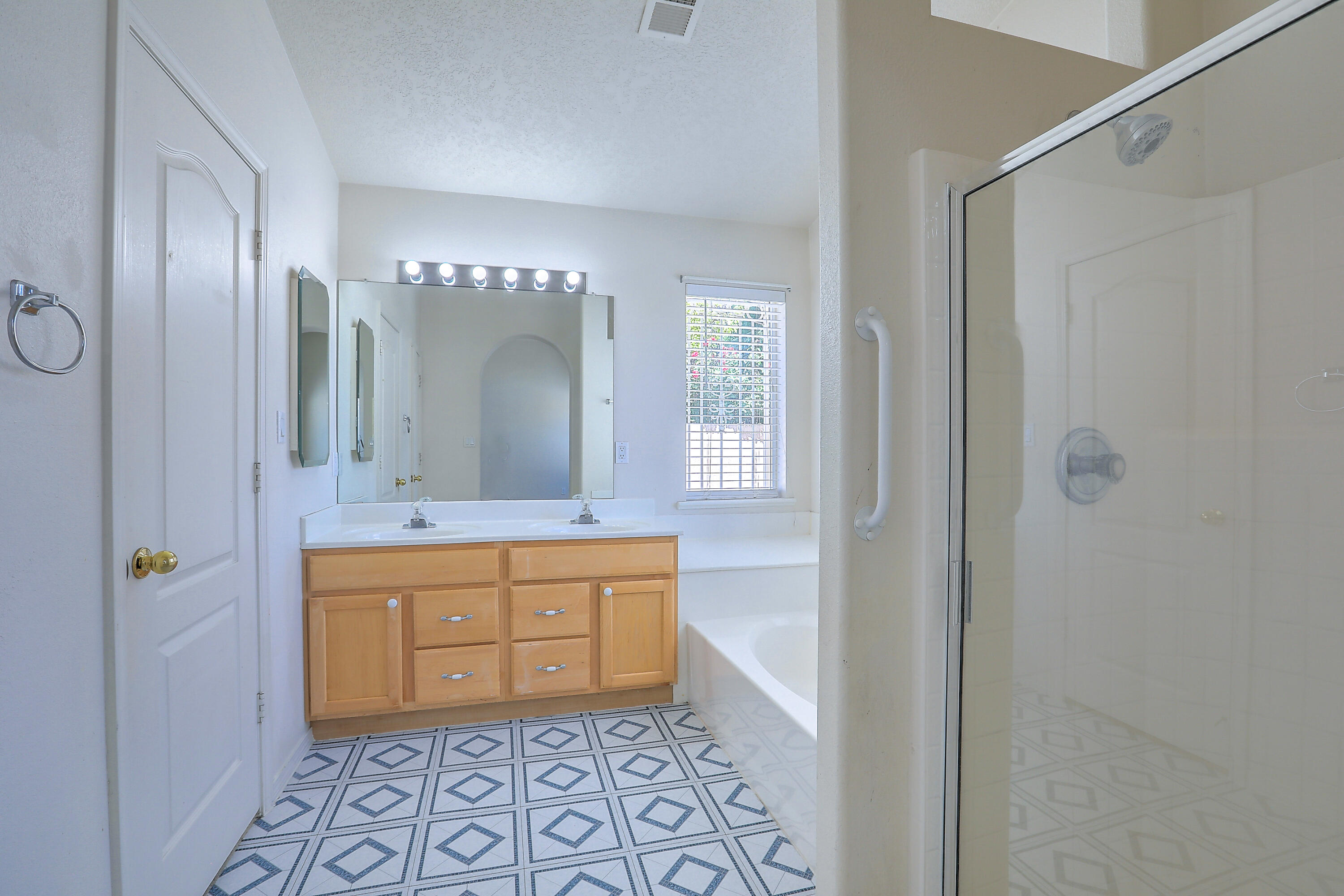 6474 Brenton Drive NW