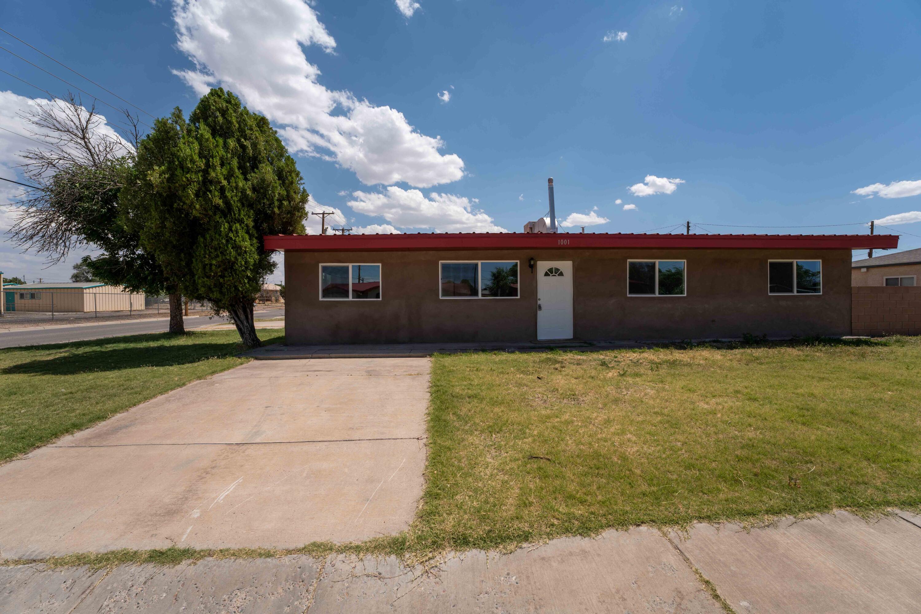 1001 Esperanza Drive