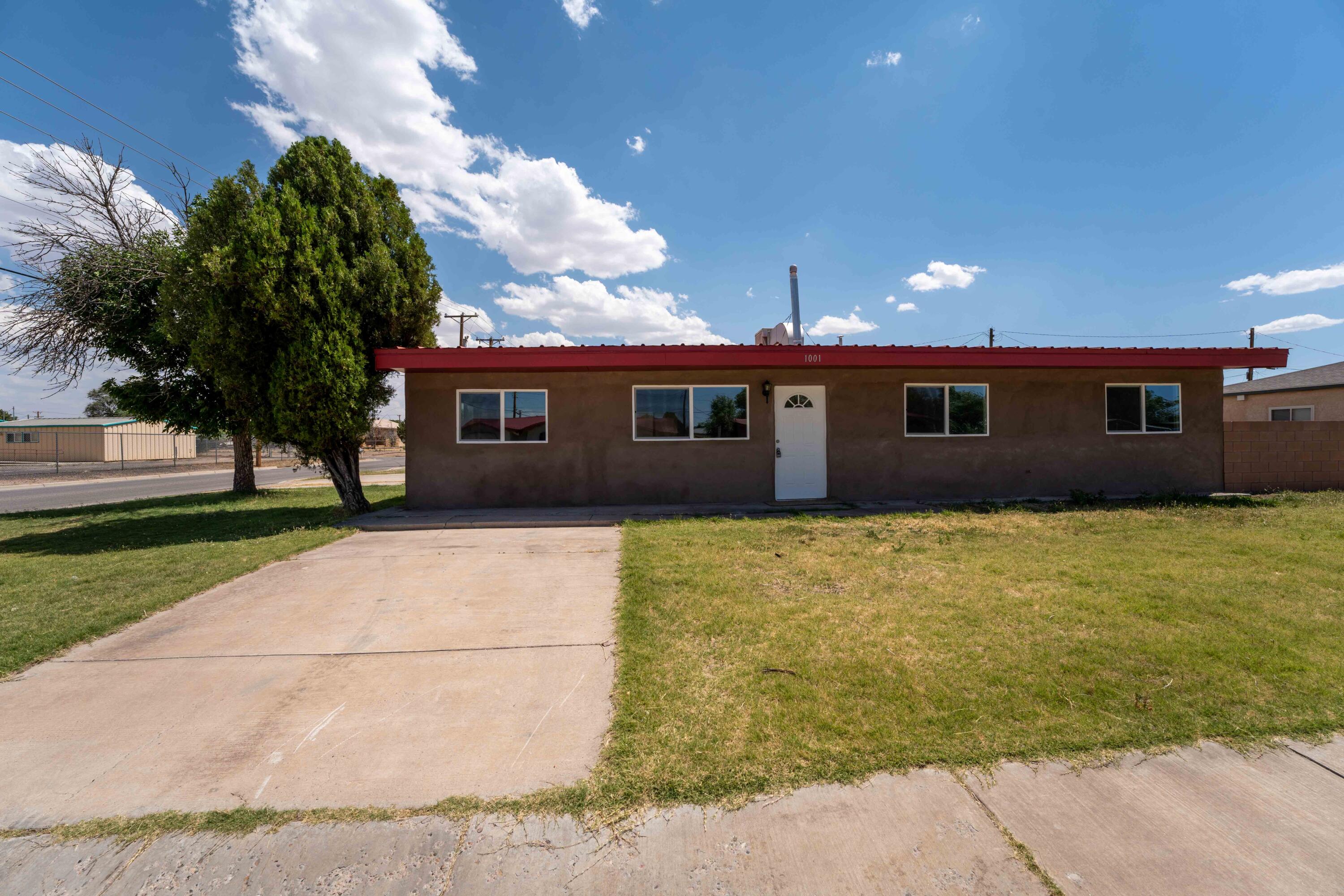 1001 Esperanza Drive