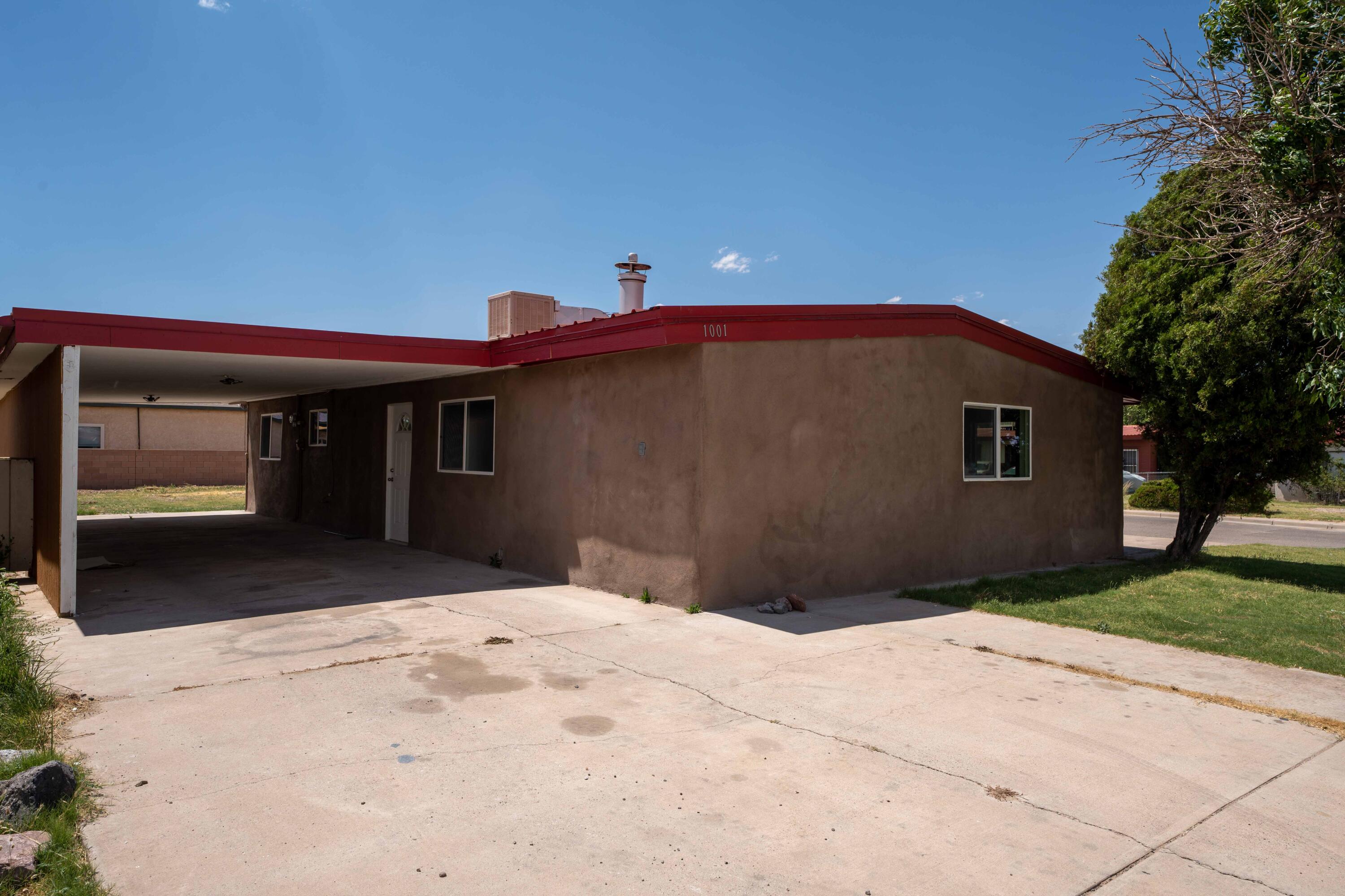 1001 Esperanza Drive