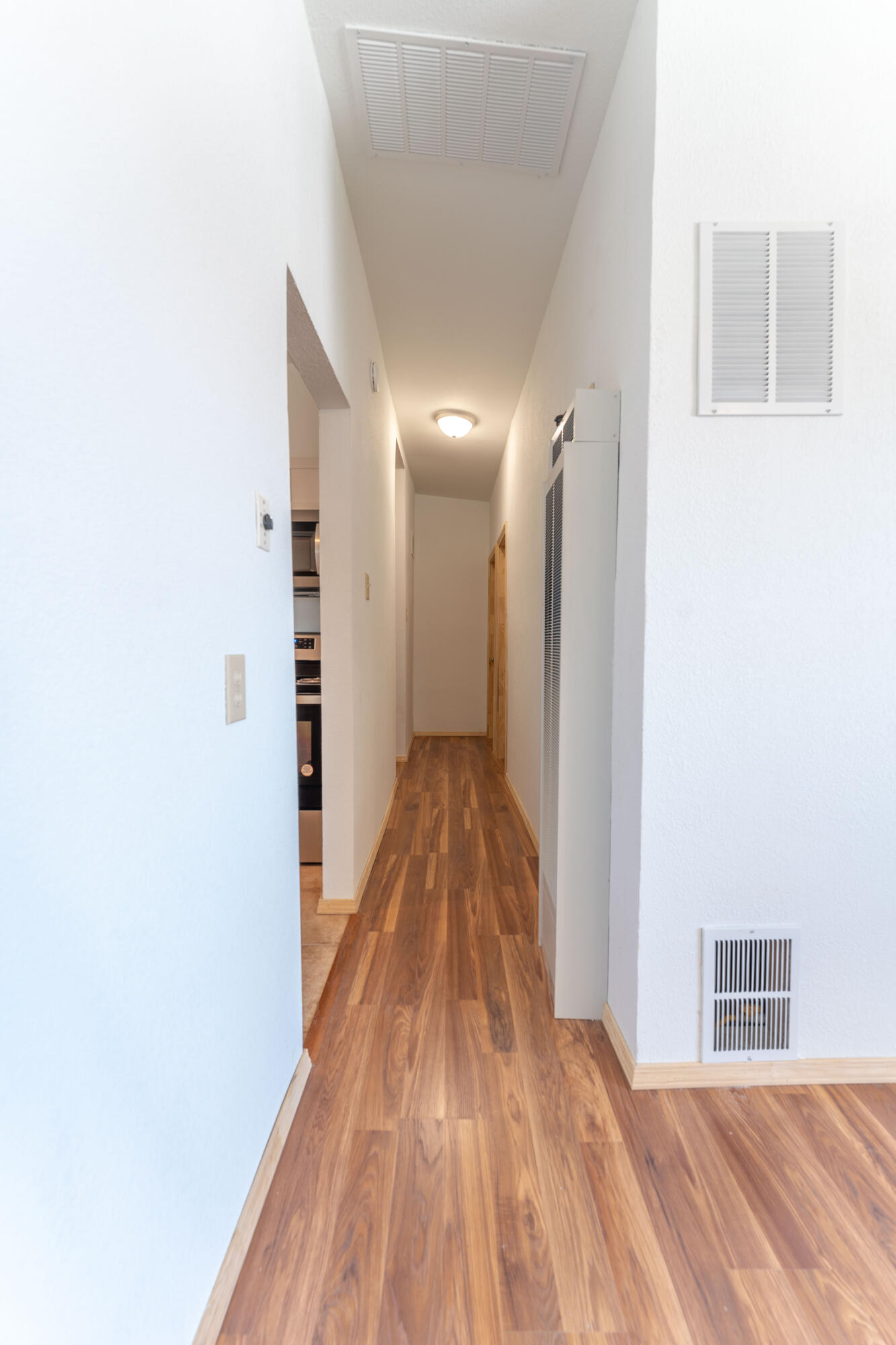 1001 Esperanza Drive