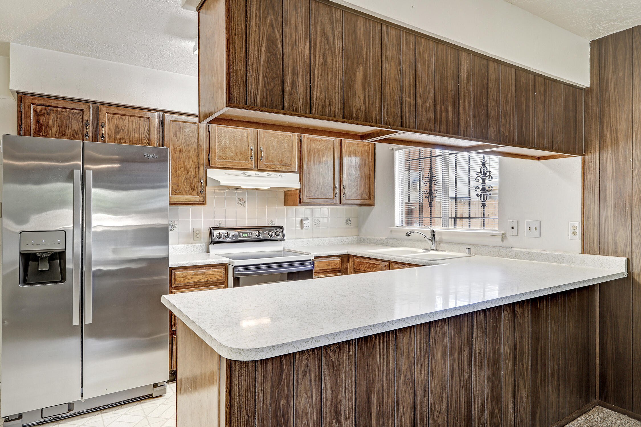 7409 Frieda Street NE