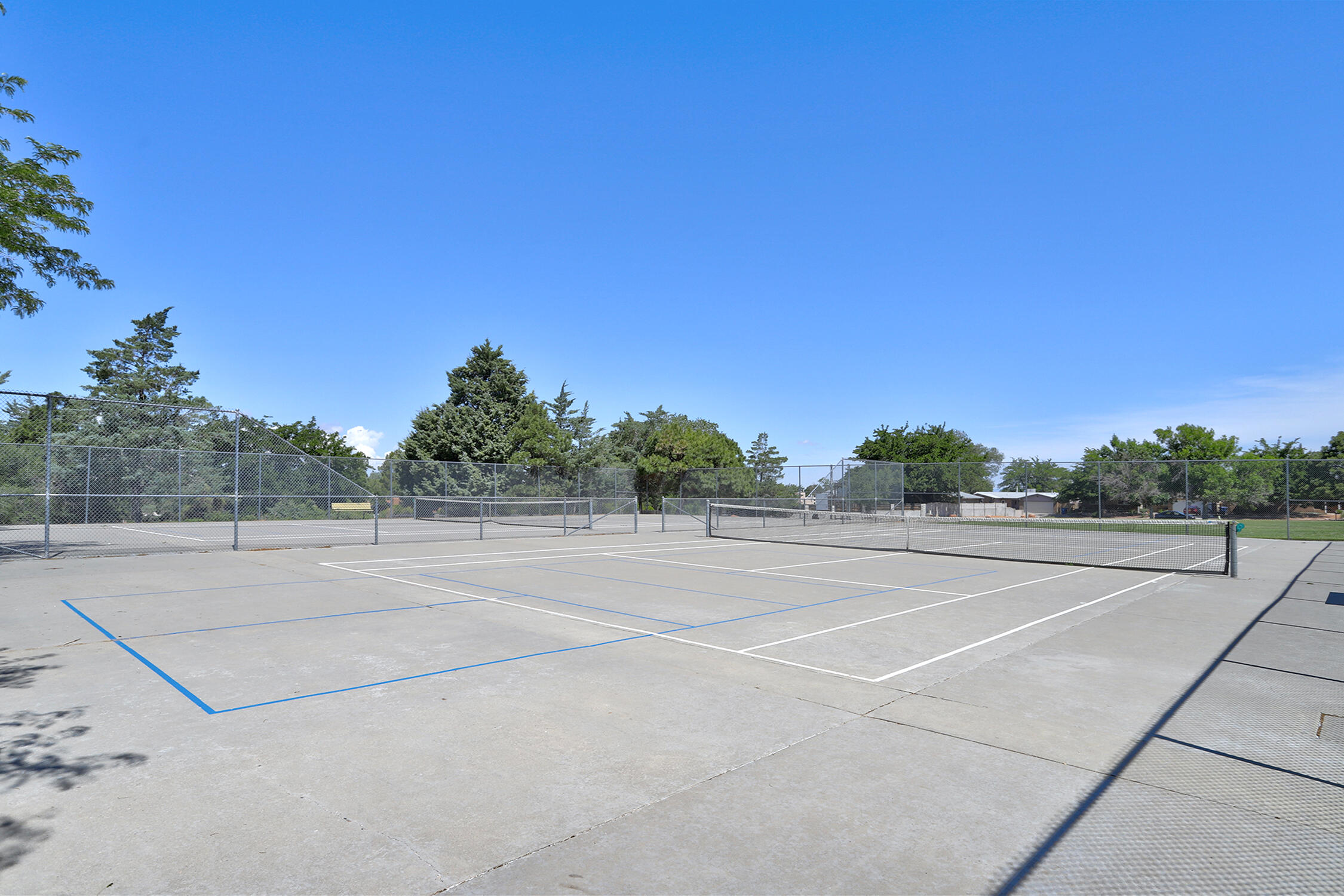 7409 Frieda Street NE