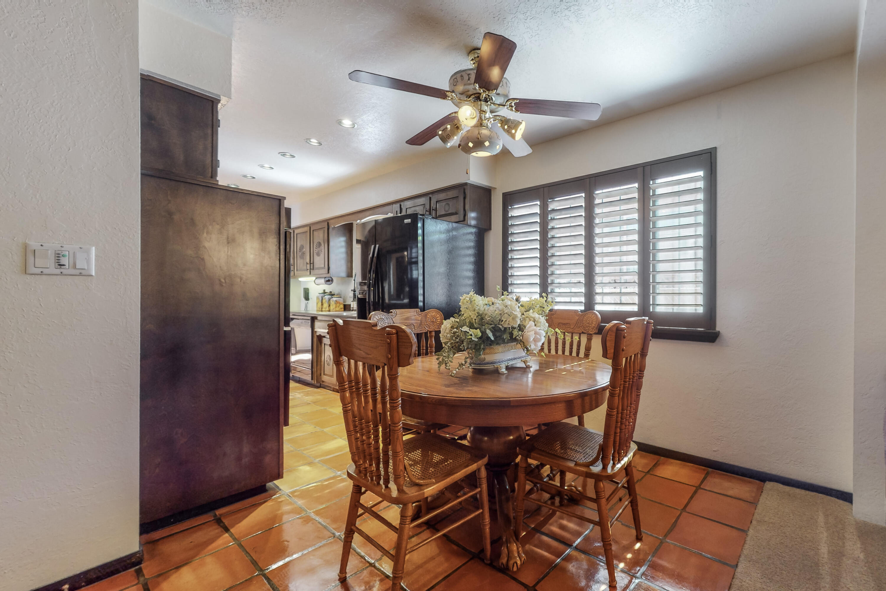 10230 Cielito Lindo NE