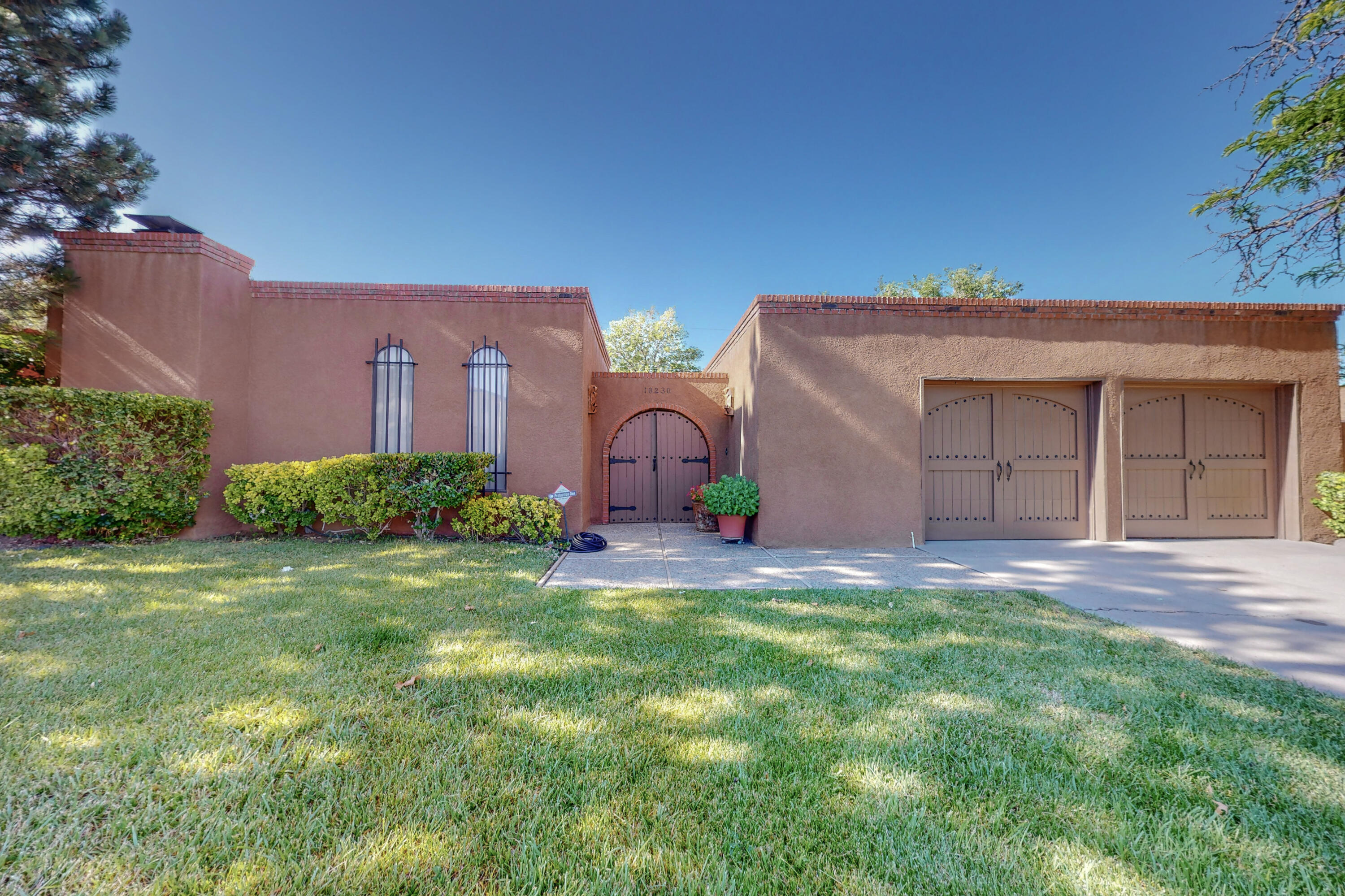 10230 Cielito Lindo NE