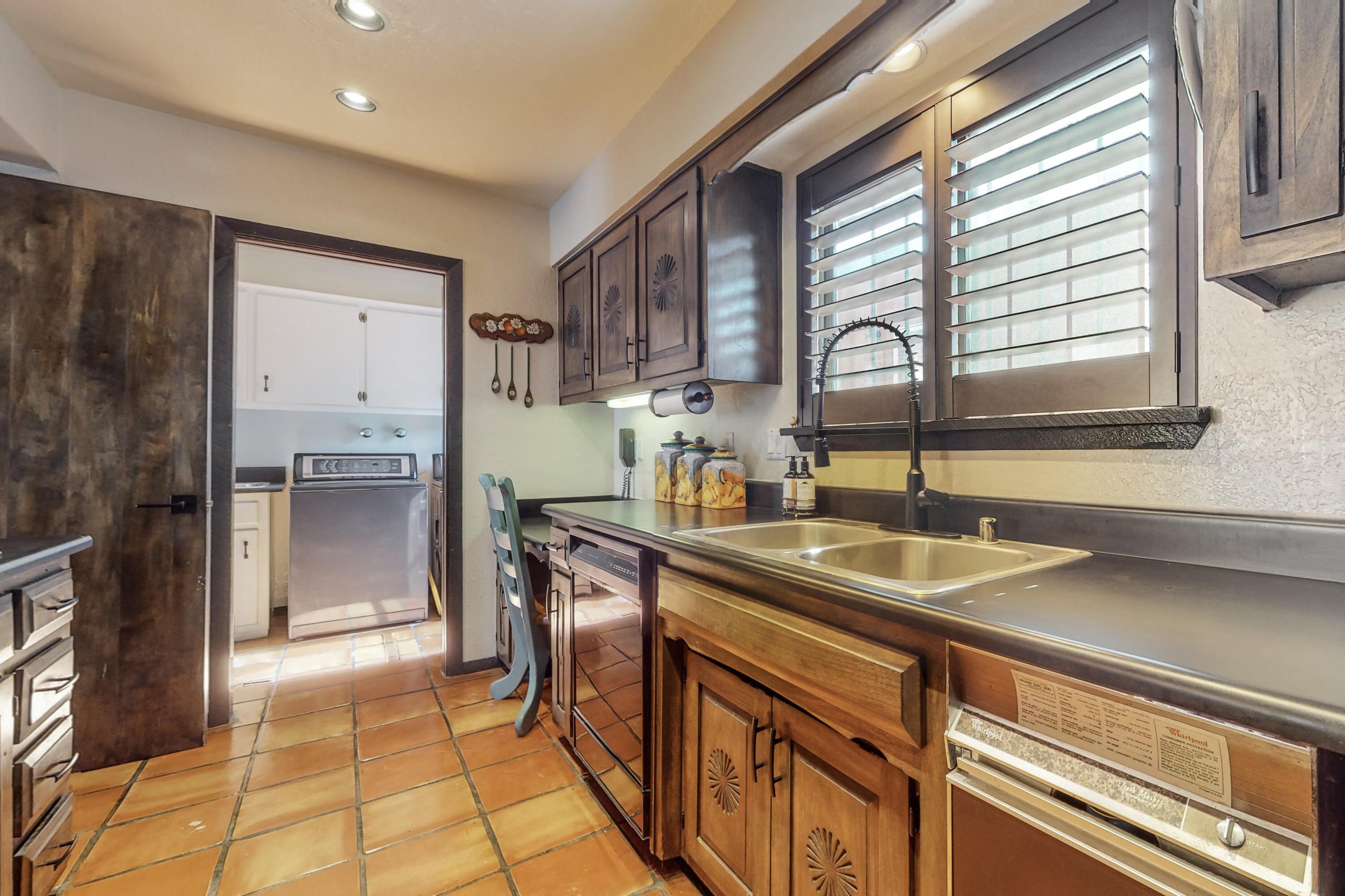 10230 Cielito Lindo NE