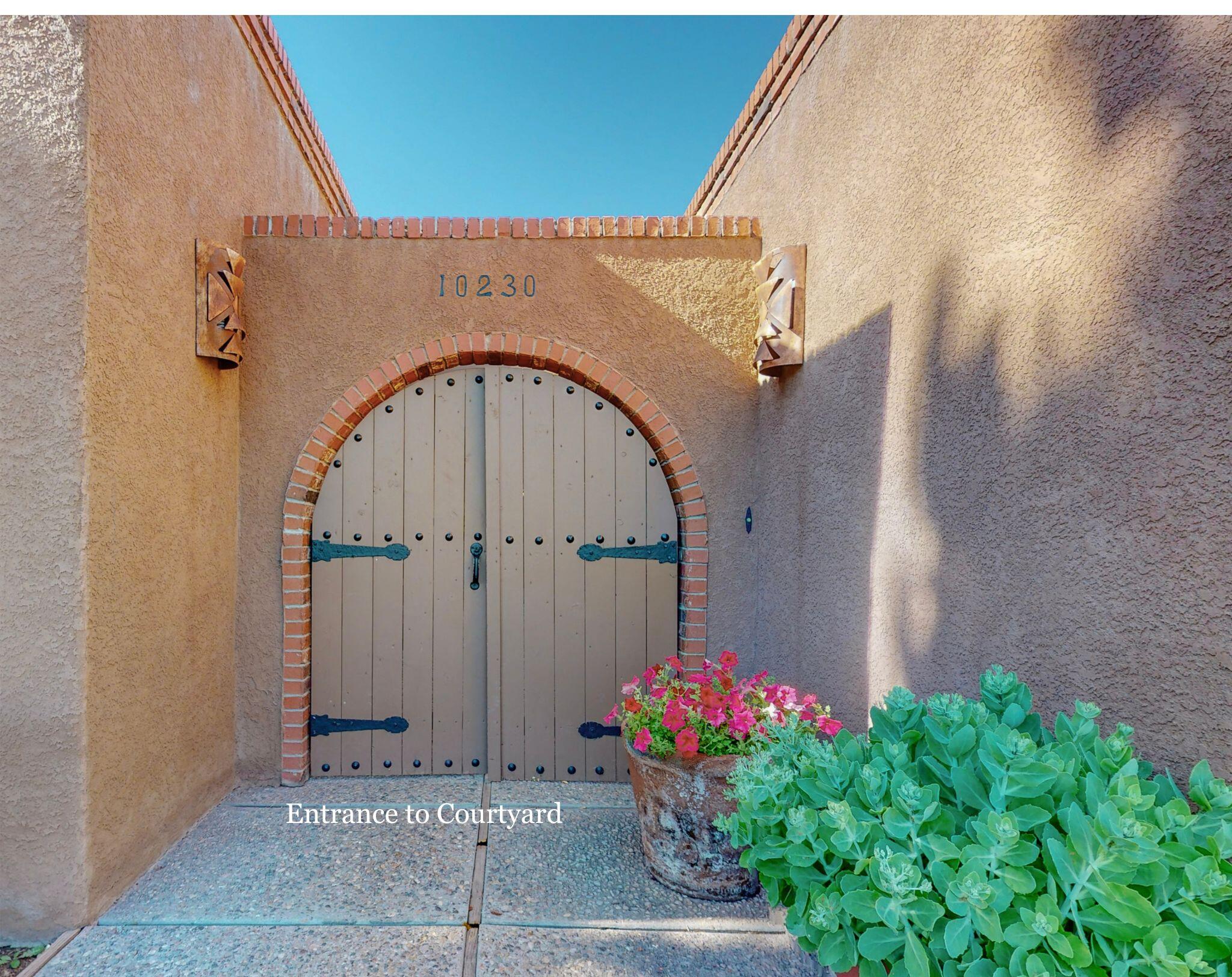 10230 Cielito Lindo NE