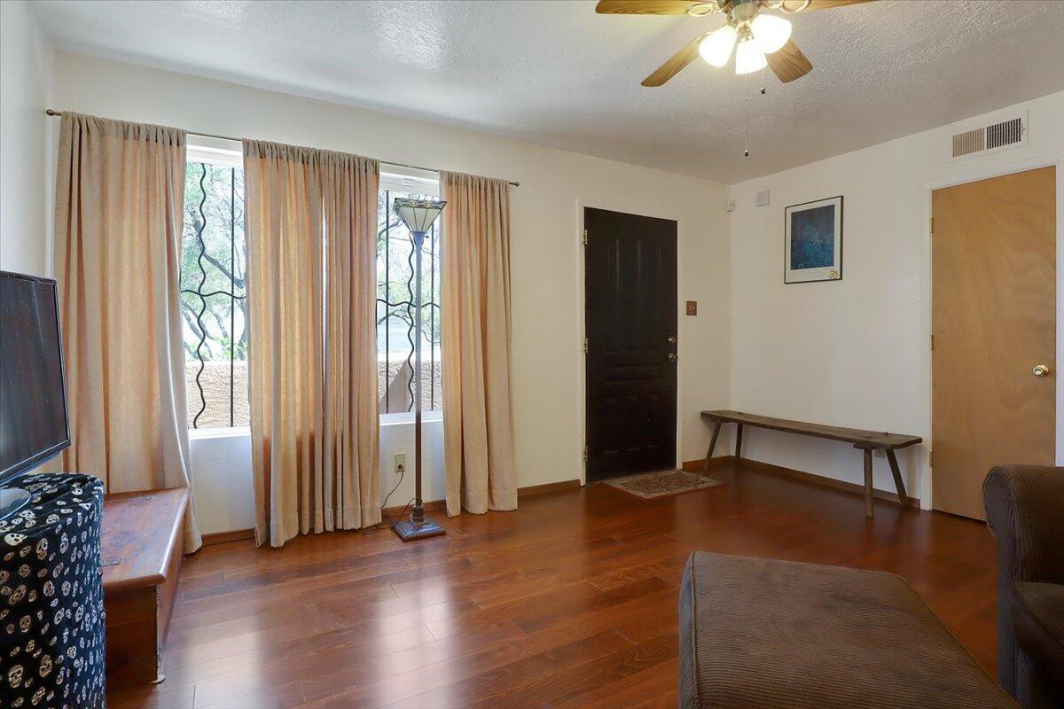 13204 Marquette Avenue NE