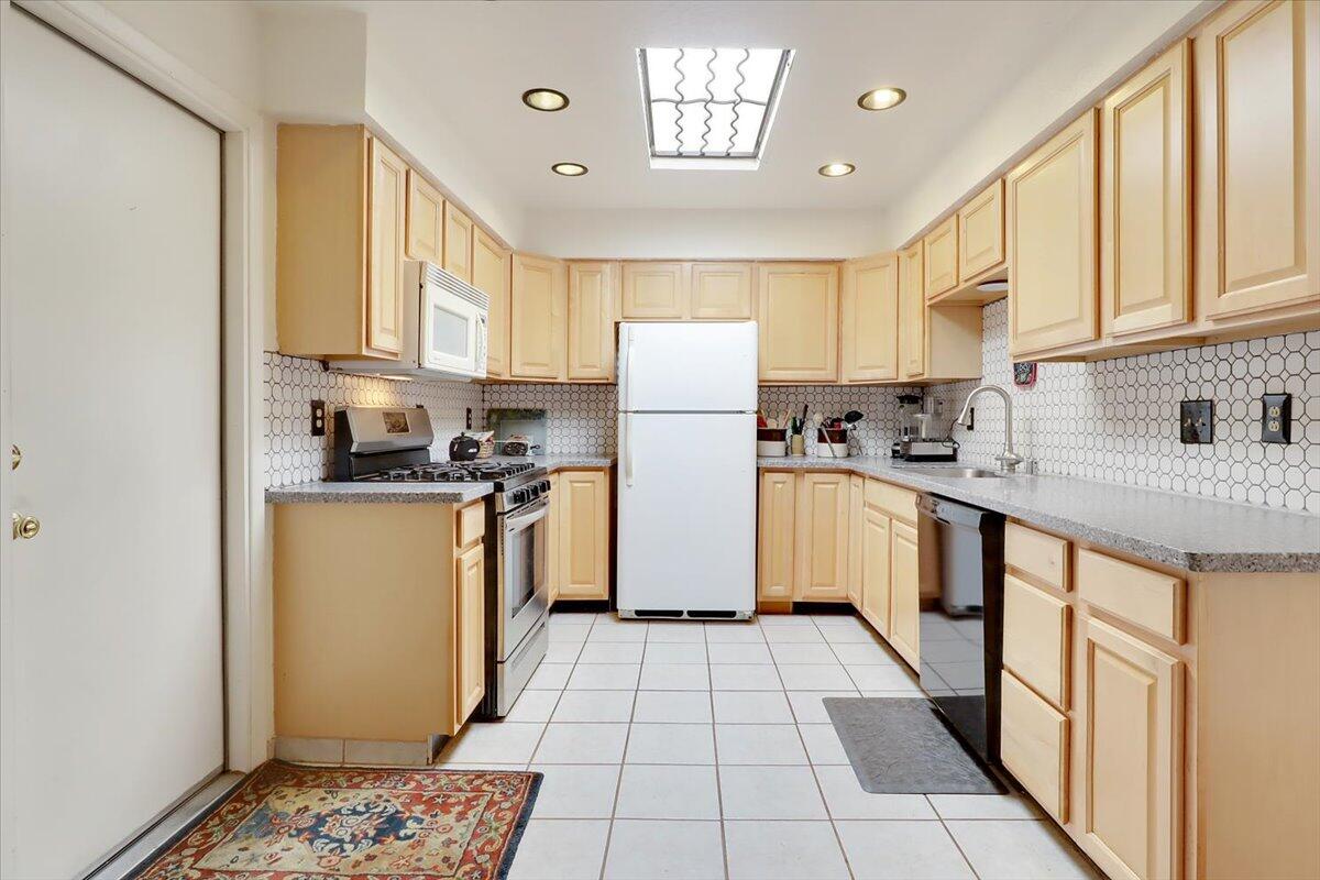 13204 Marquette Avenue NE