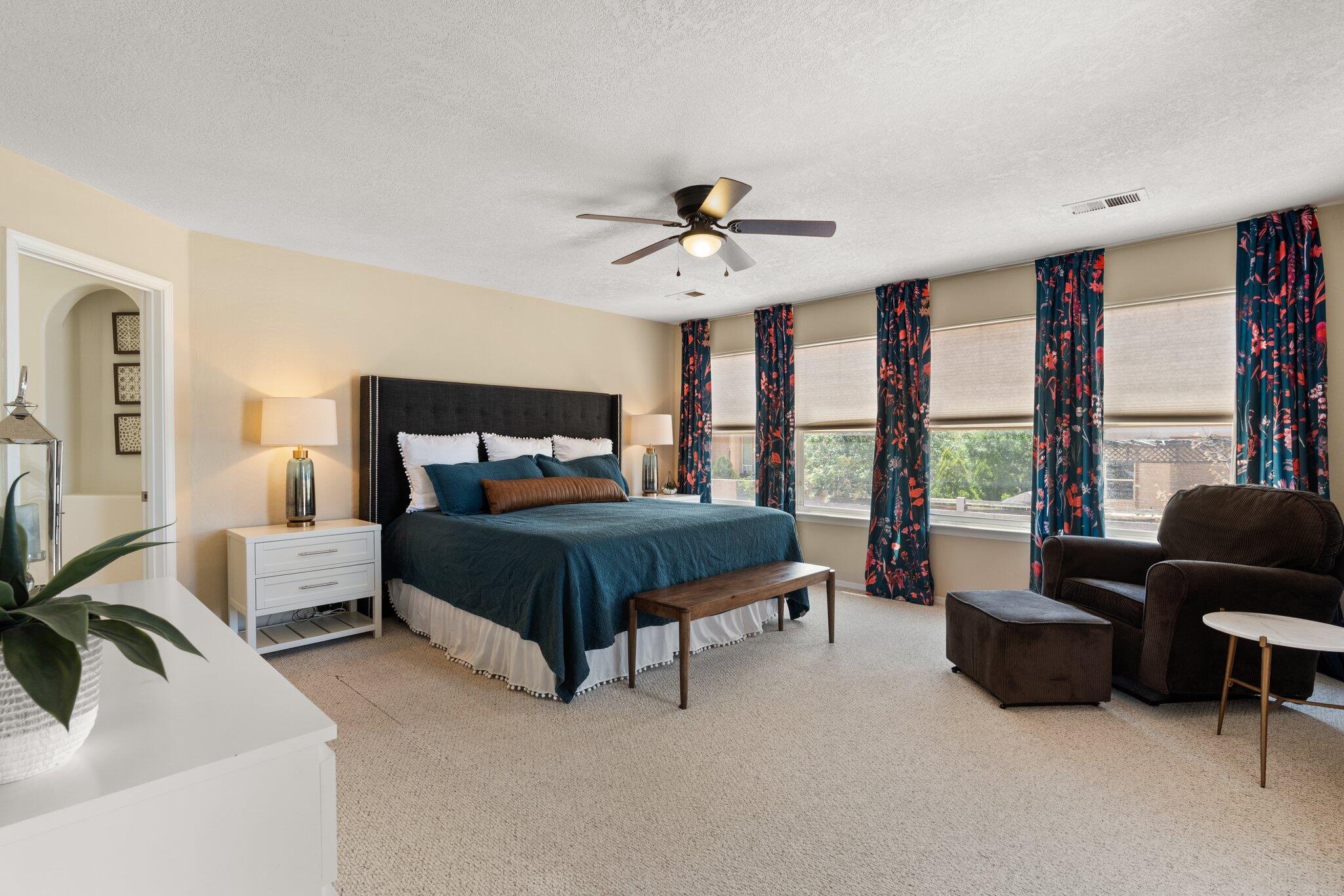 6408 Freemont Hills Loop NE