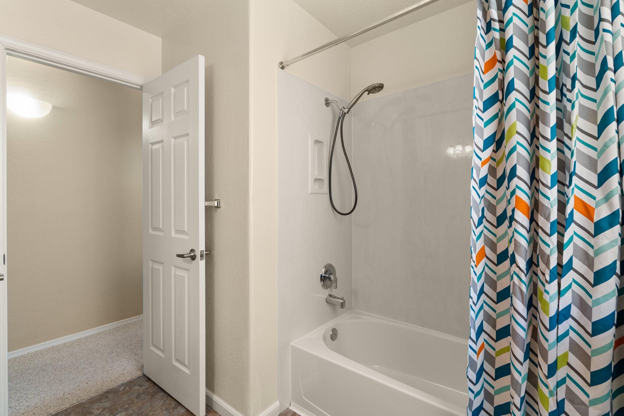 6408 Freemont Hills Loop NE