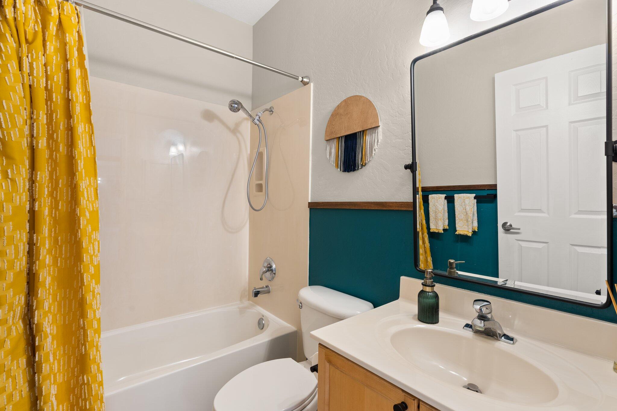 6408 Freemont Hills Loop NE