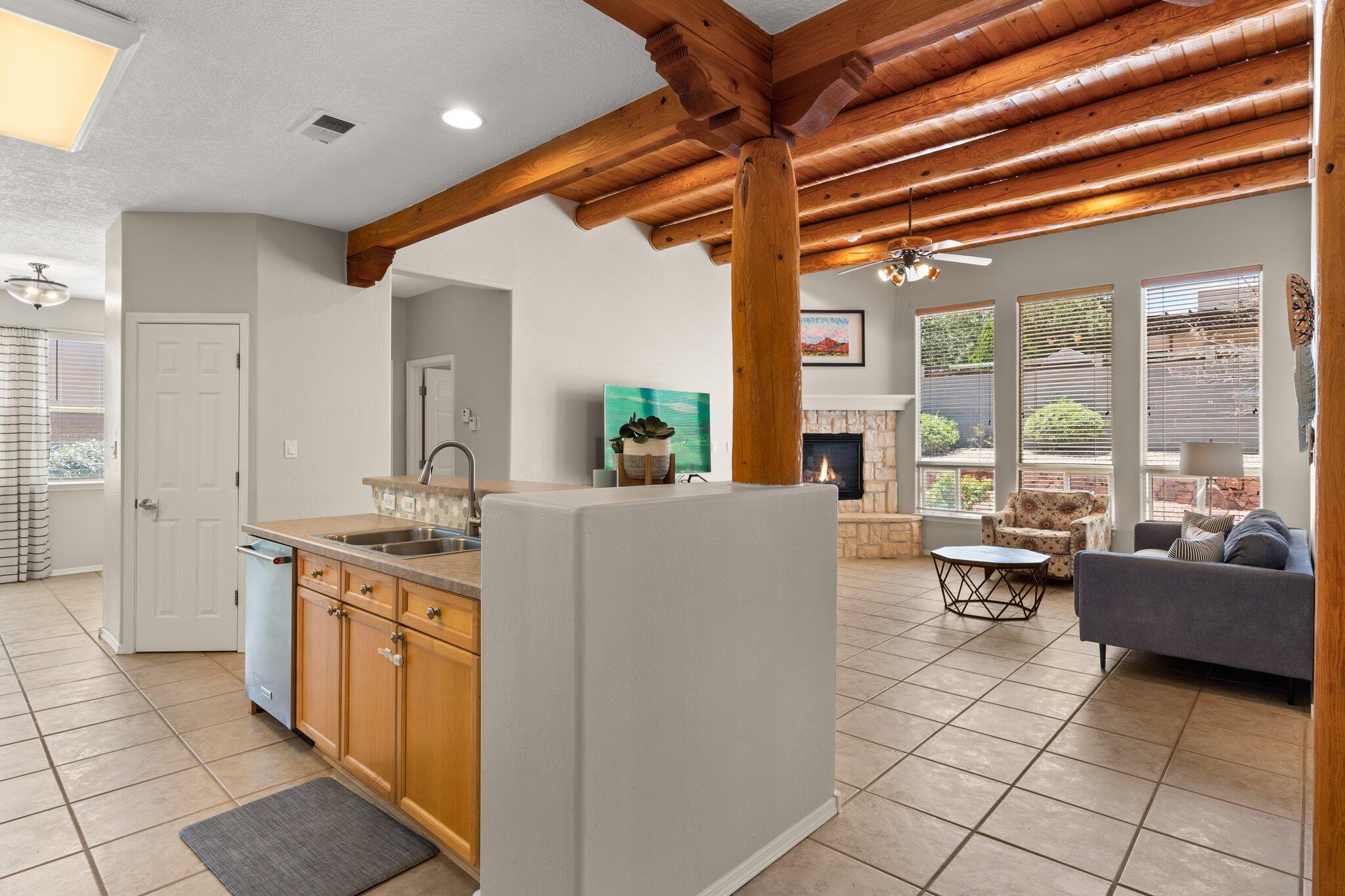 6408 Freemont Hills Loop NE