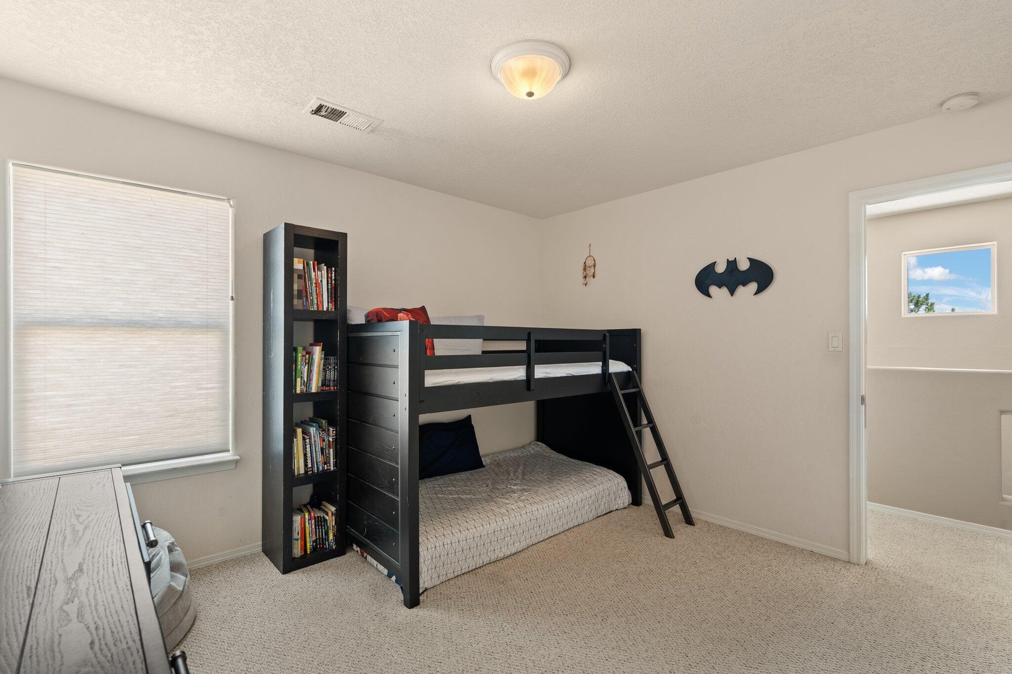 6408 Freemont Hills Loop NE