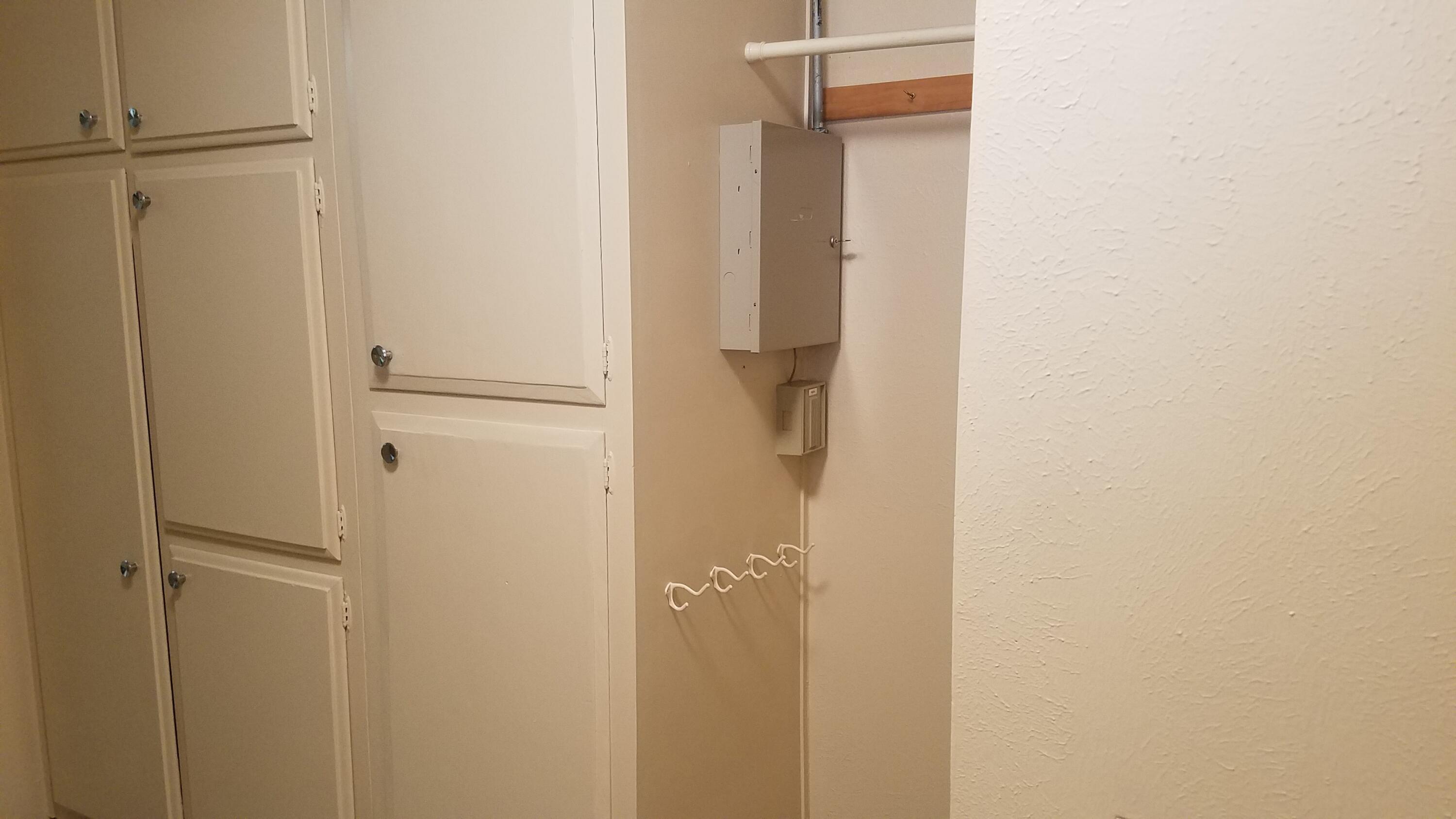 7004 Carriage Road NE