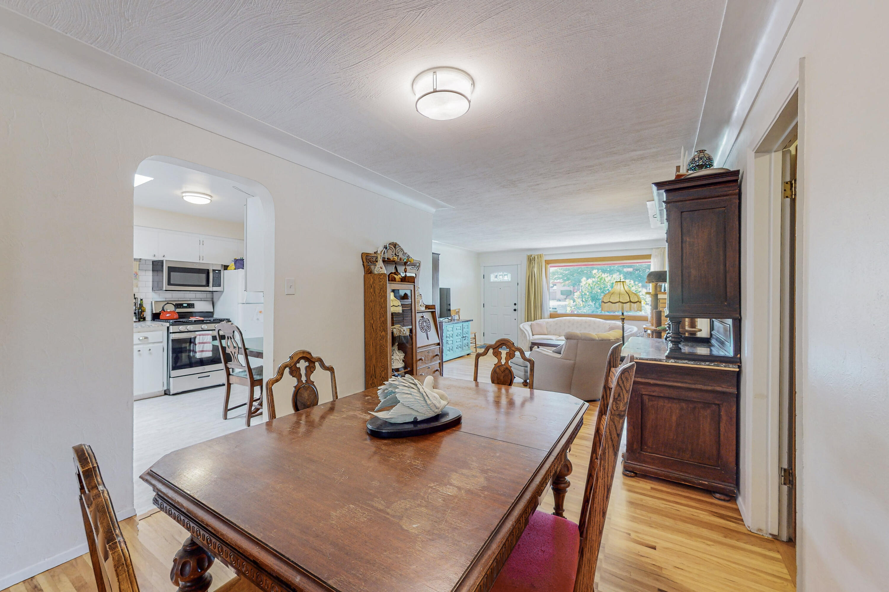 2725 Vermont Street NE