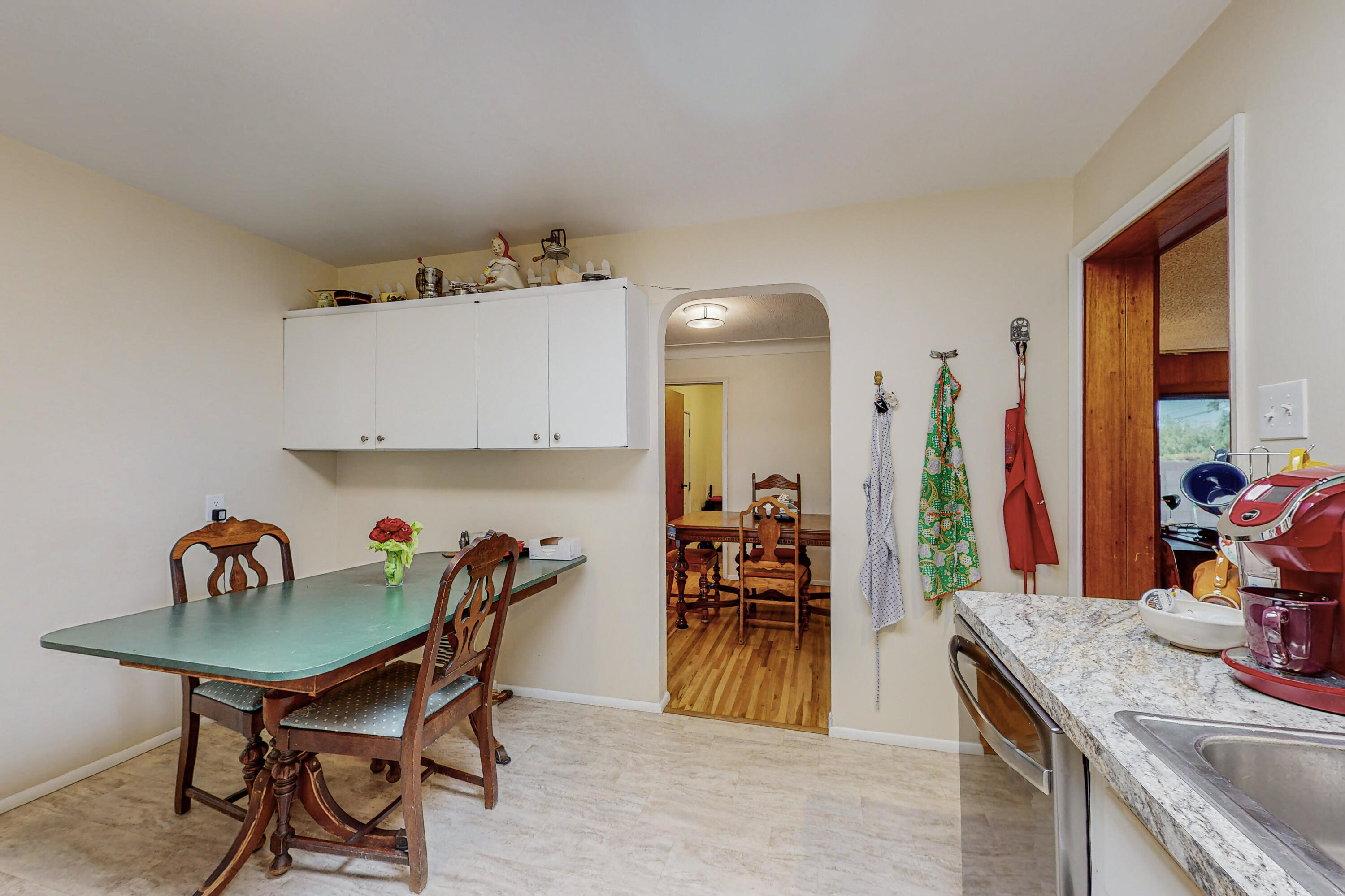 2725 Vermont Street NE