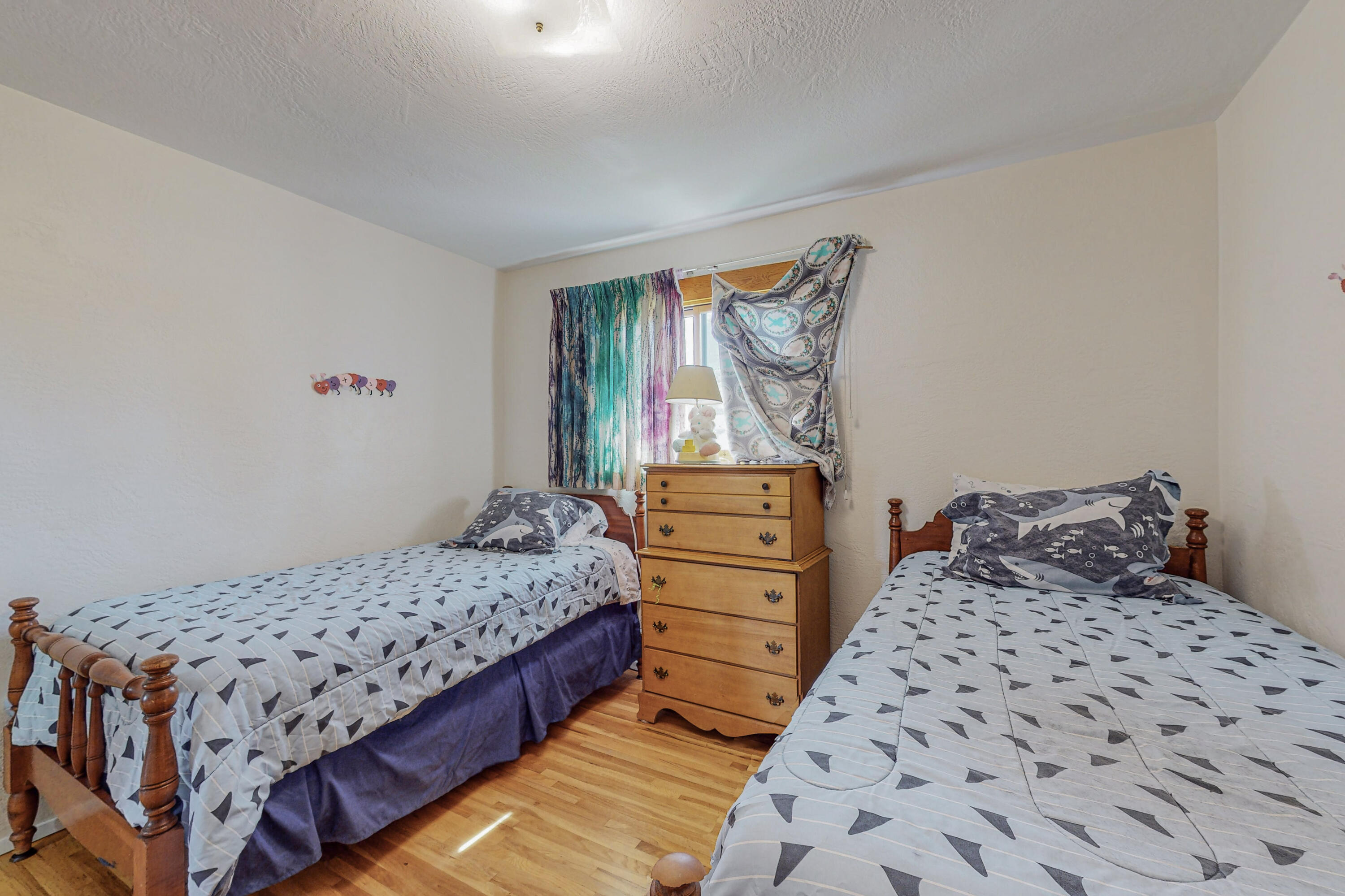 2725 Vermont Street NE